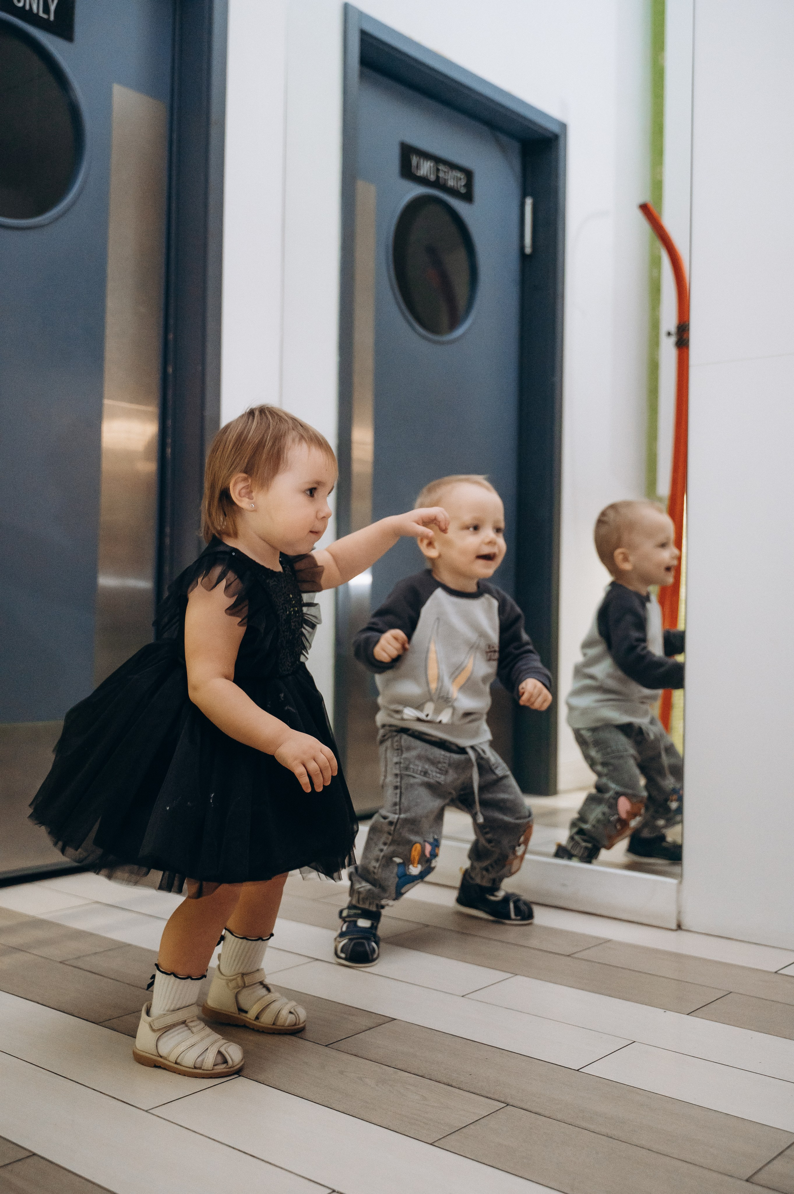 Анечке 2 года (MIA FAMILIA семейное кафе). Семейный фотограф в Минске Дарья Дреко