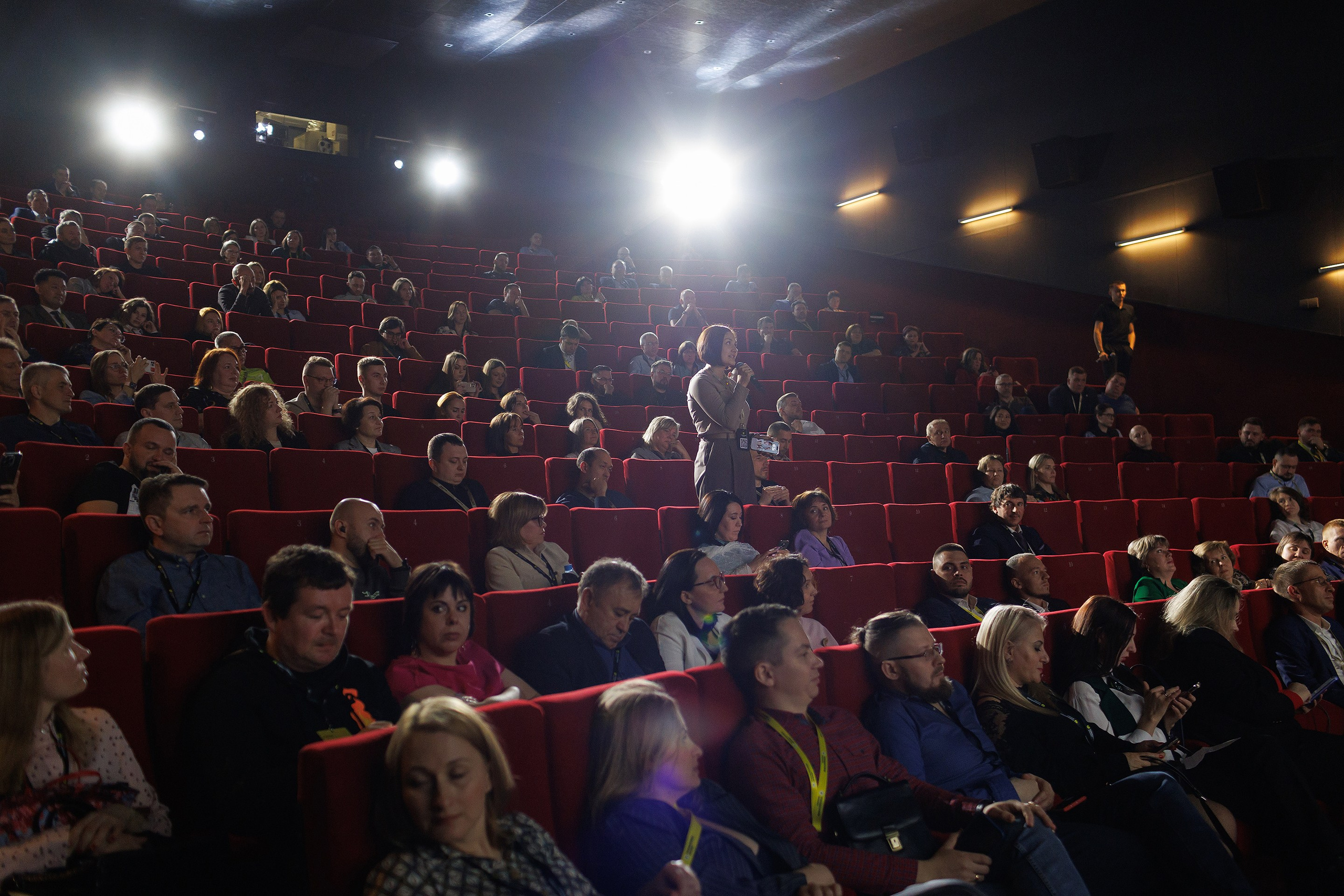 Репортажная фотосъемка мероприятия. Профессиональный фотограф в Новосибирске