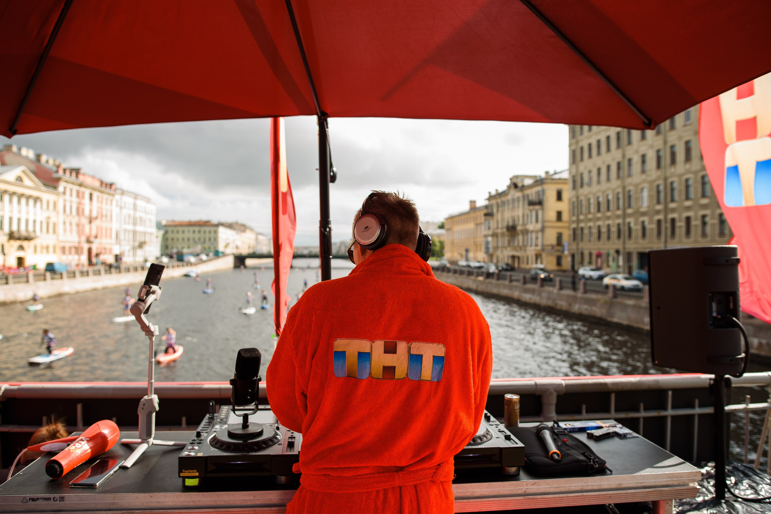 ТНТ Фонтанка SUP. Фотограф в Санкт-Петербурге — Эдуард Фазлетдинов | Репортаж, свадьбы, студия