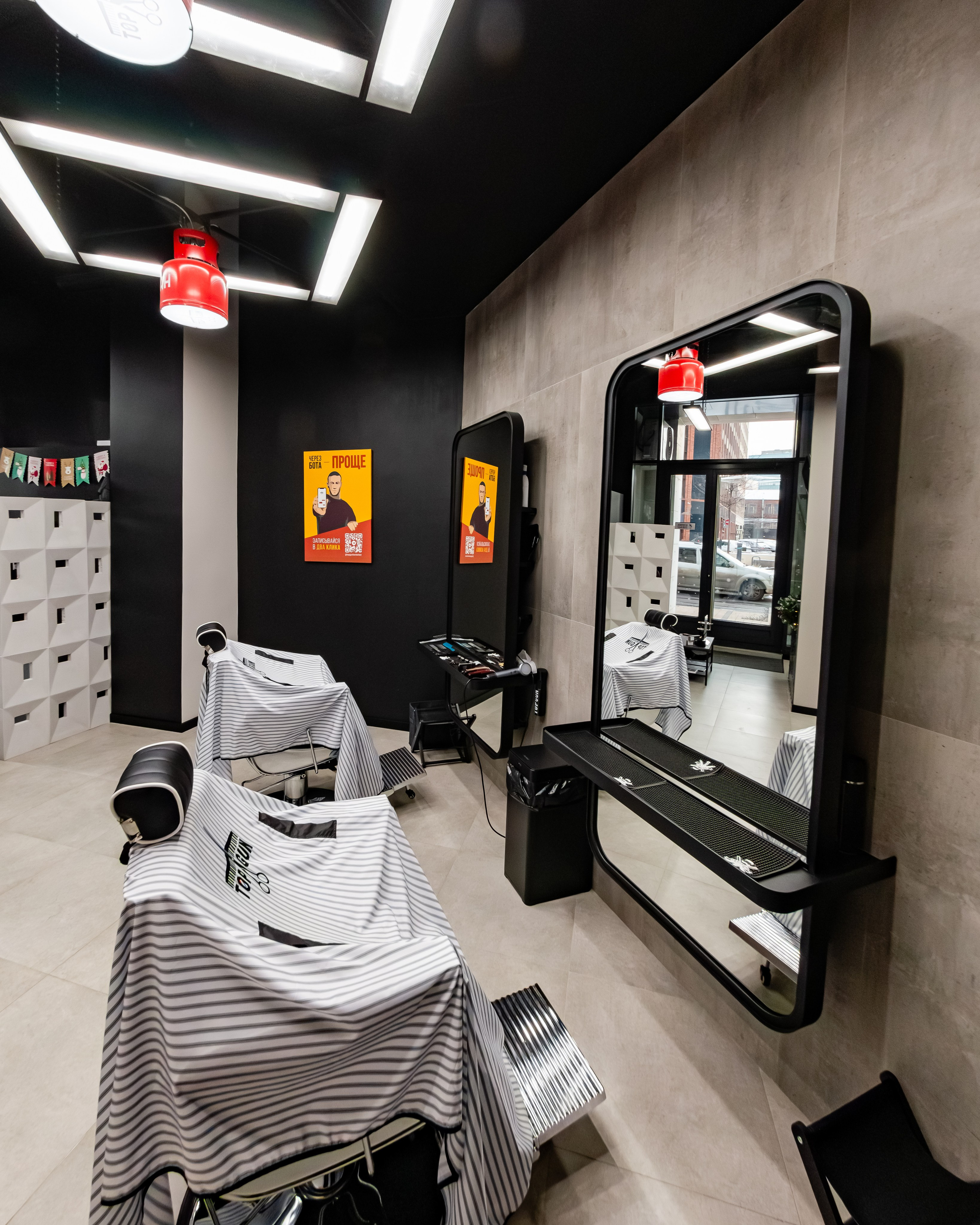 Интерьер TOPGUN. Фотограф Илья Варакин