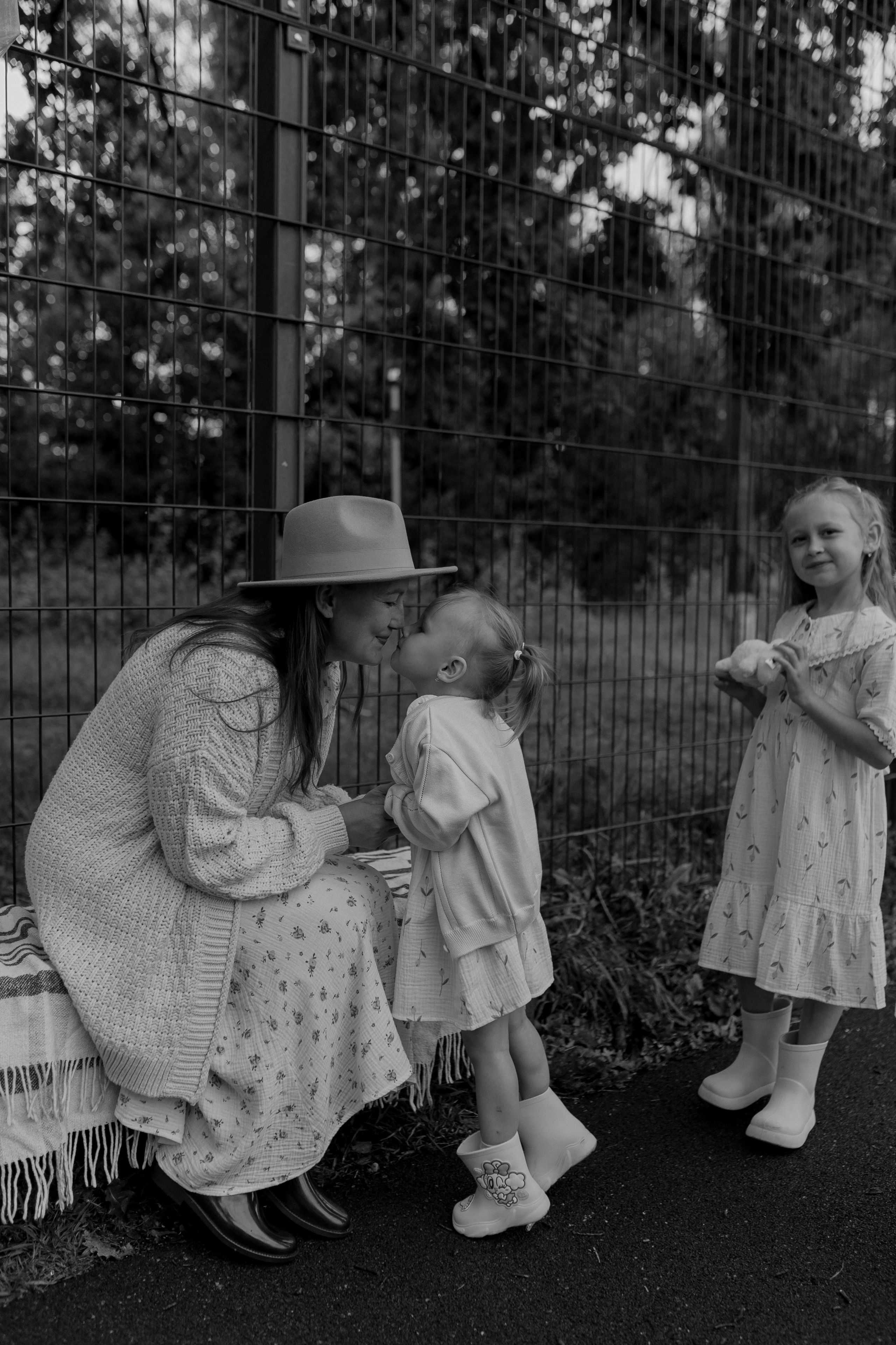 Мама Алина, Маша, Дина и Анечка. Фотограф Татьяна Семенова