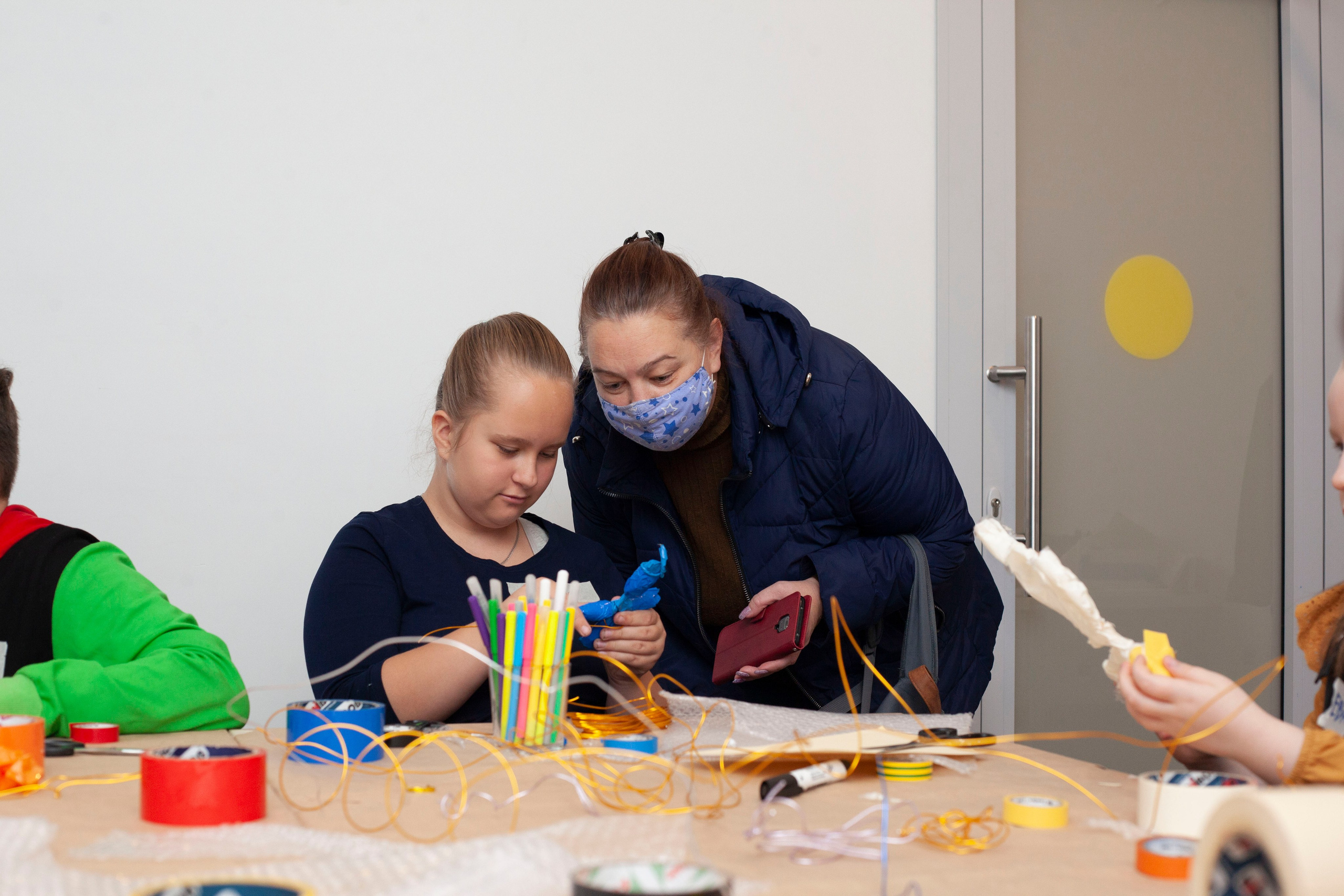 Детский мастер-класс в ММОМА. Stanislav Baryshev — People. Emotions. Atmosphere