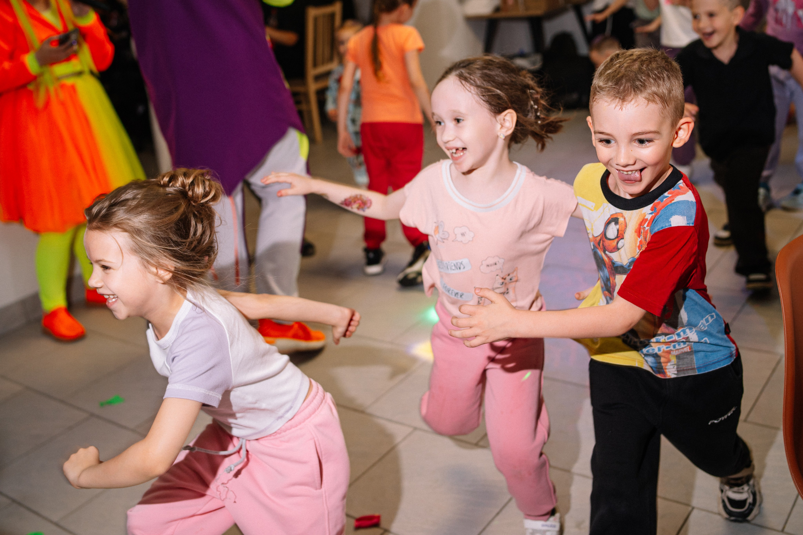 Выпускной ДС 245. Репортажный (Event) фотограф в Барнауле | Даниил Маркин | Качество и вайб