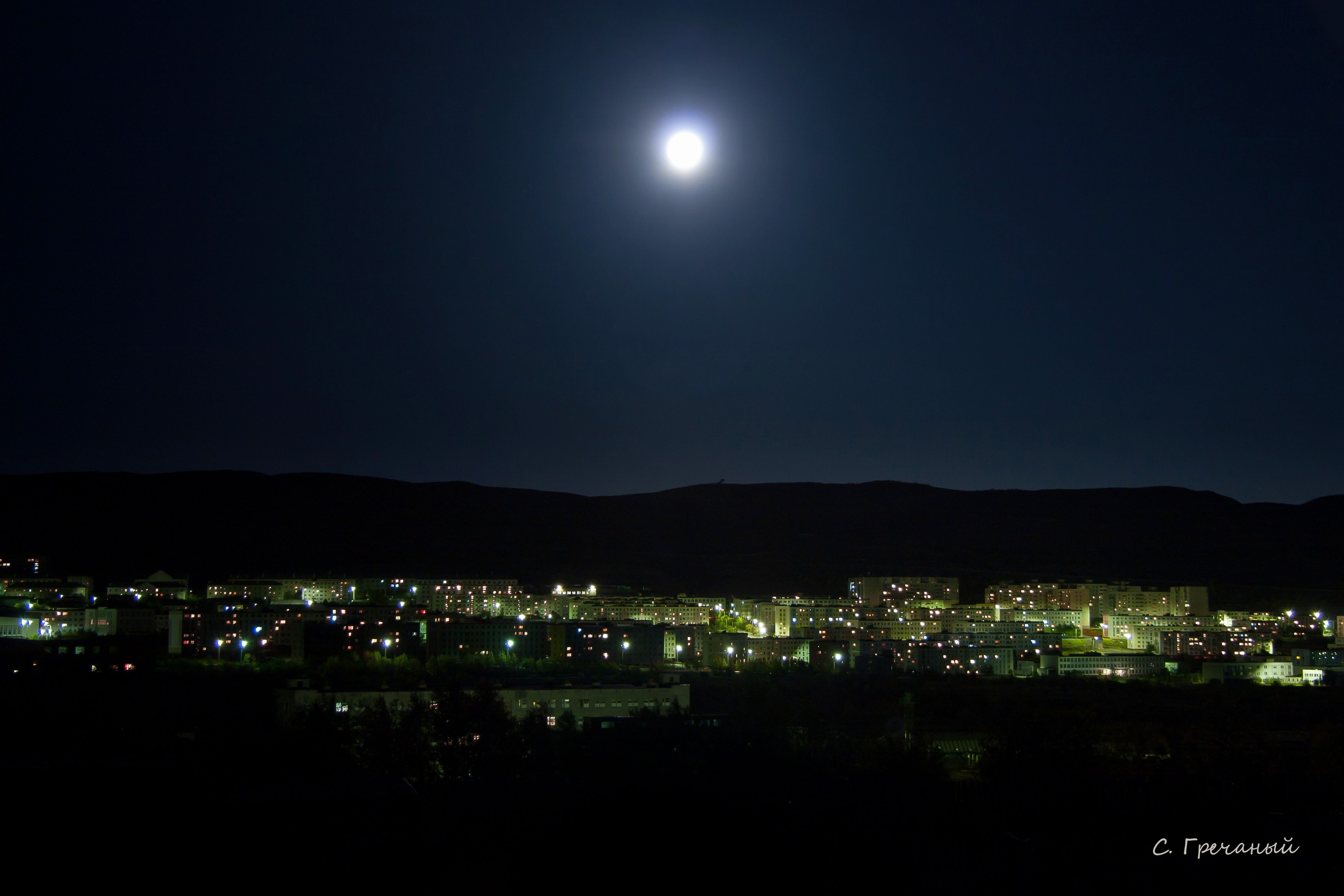 Печенга — край сосновой реки. Пейзажи Крайнего Севера. Баренцево море, Рыбачий, Средний, Немецкий