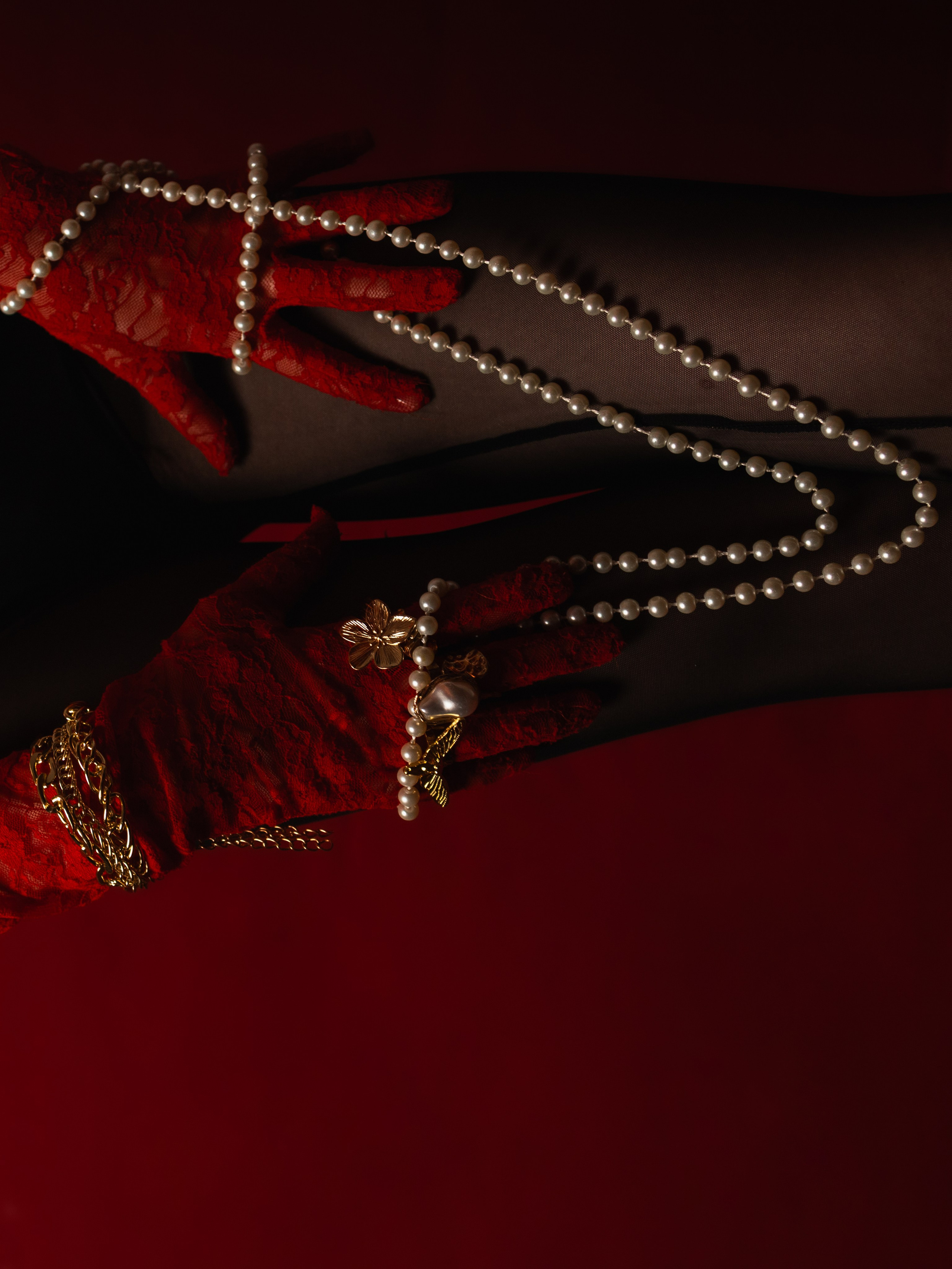 Innocence is attractive. MUSKAT