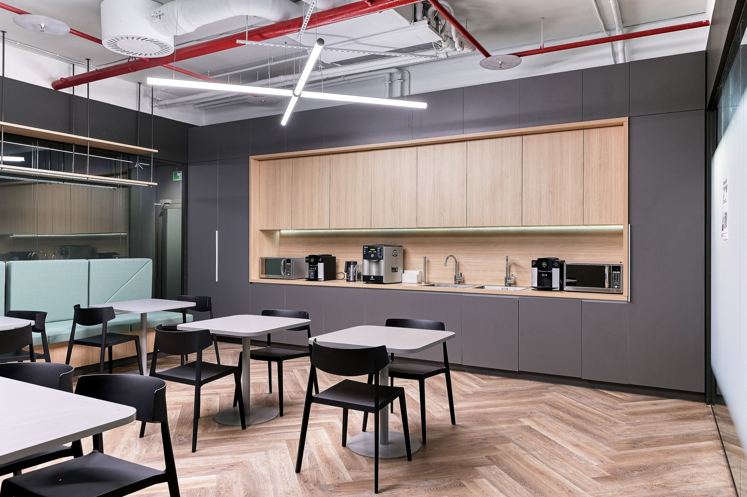 Офисы. Герман Лепёхин коммерческий фотограф в Москве: репортаж, портреты, интерьеры, производство