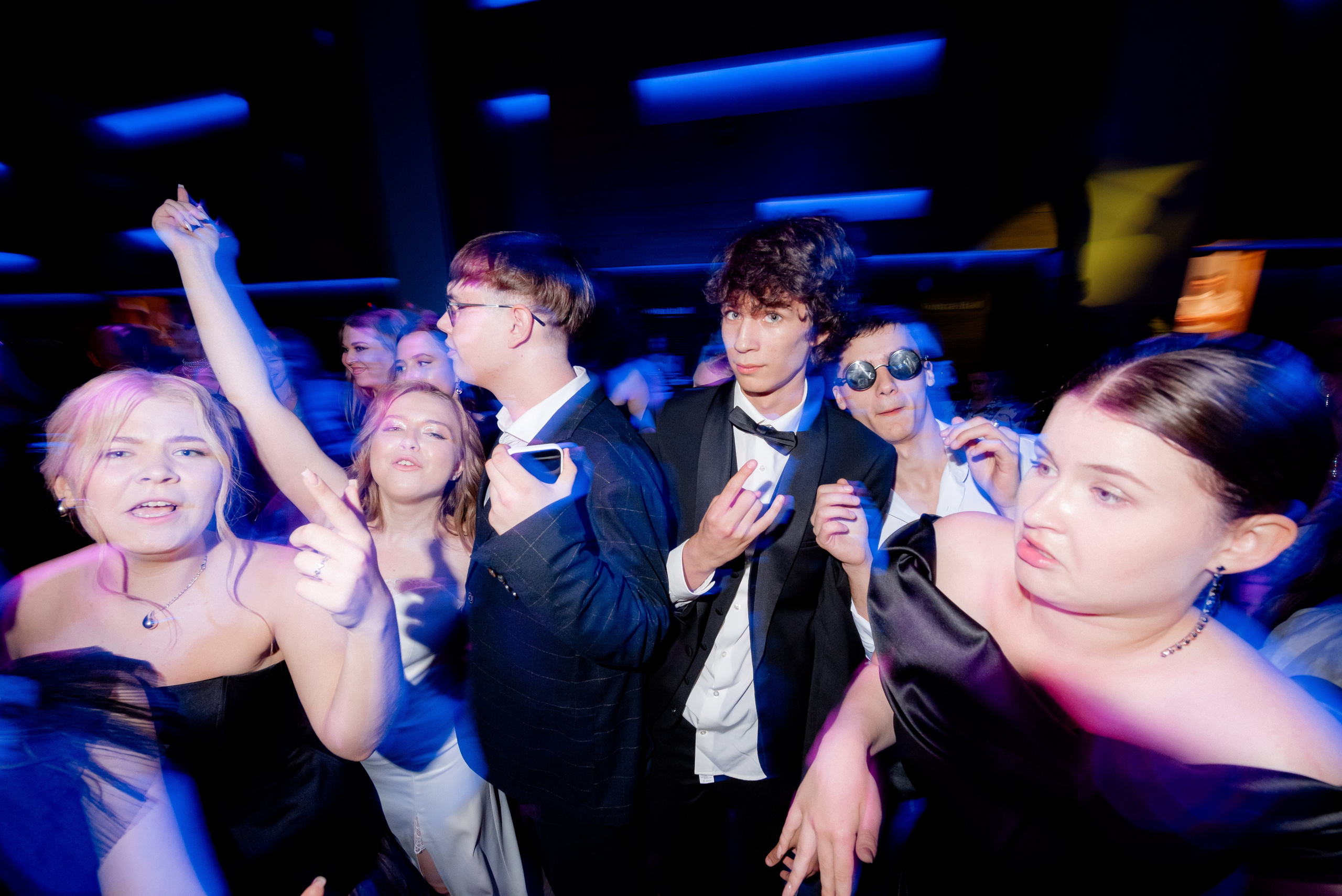 5 Лицей. Вручение и Банкет. Музкомедия и Сити Холл. Фотограф в Волгограде и Волжском Александр Горбань