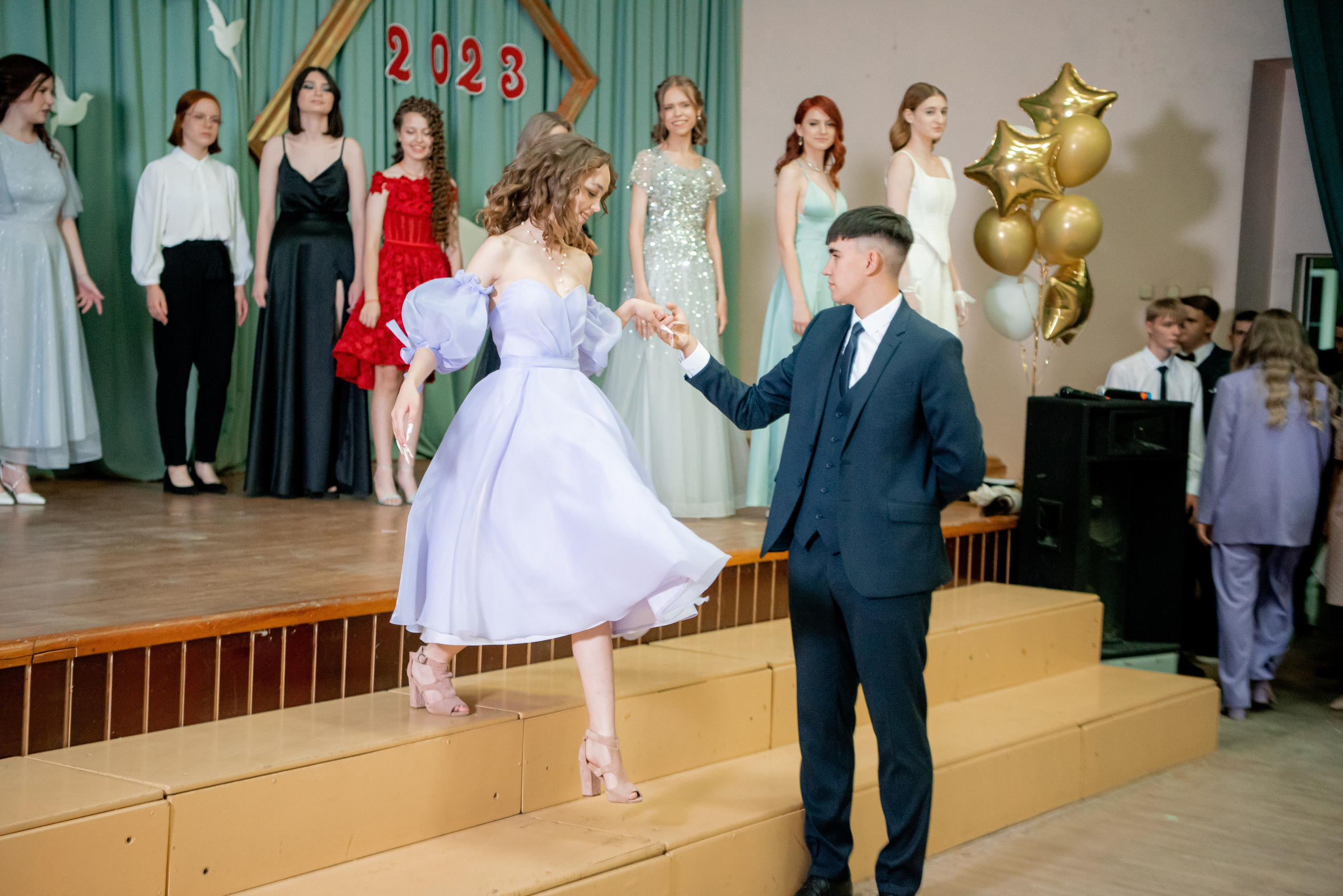 140 Школа. Вручение и Банкет. Сити Холл. Фотограф в Волгограде и Волжском Александр Горбань