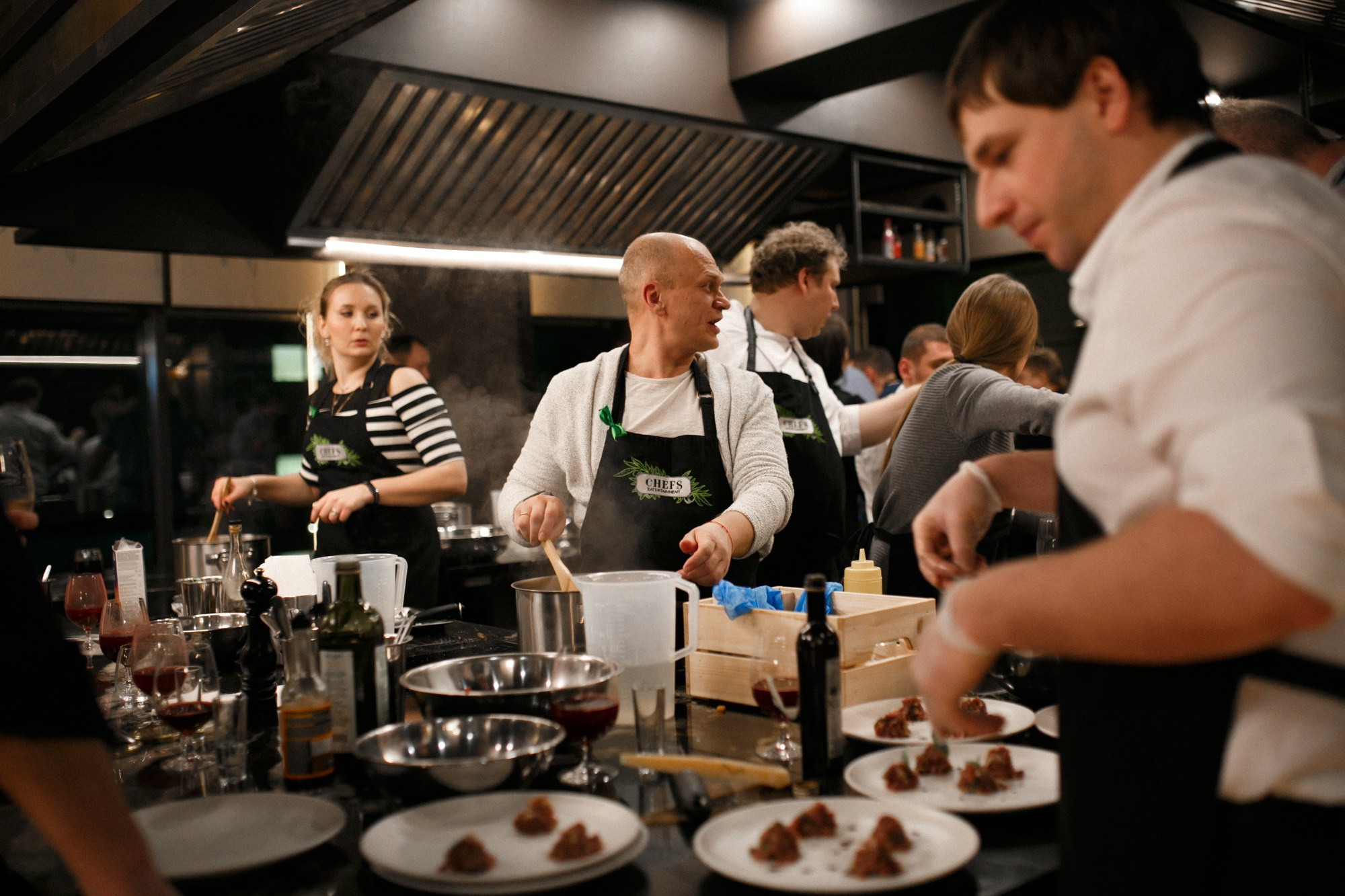 «CHEFS EATERTAINMENT». Рабочая сторона — бизнес портрет и репортаж в Санкт-Петербурге