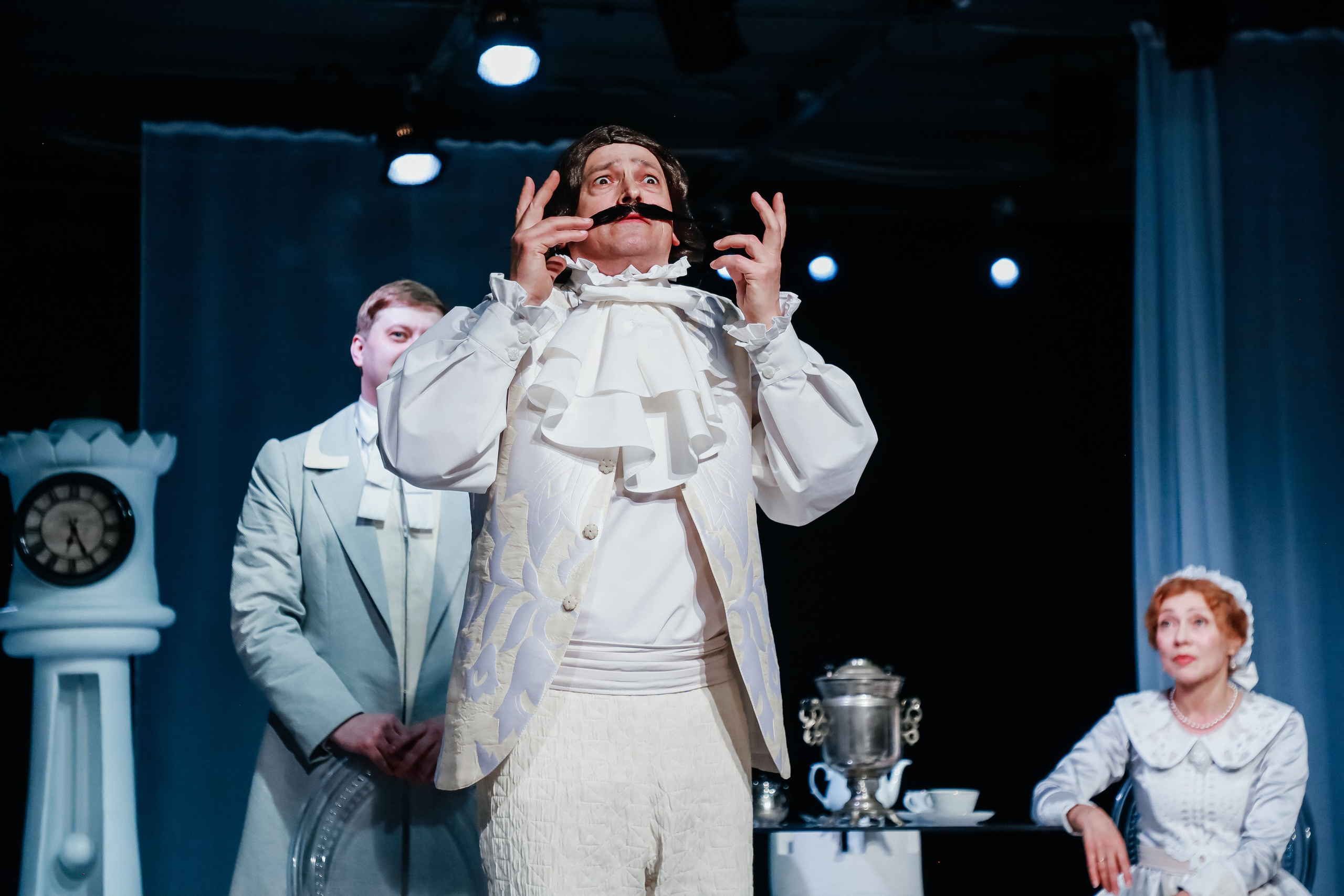 «Дядюшкин сон». Молодёжный театр алтая. Режиссер Дарья Камошина. Фоторепортаж. Театральная фотосъёмка