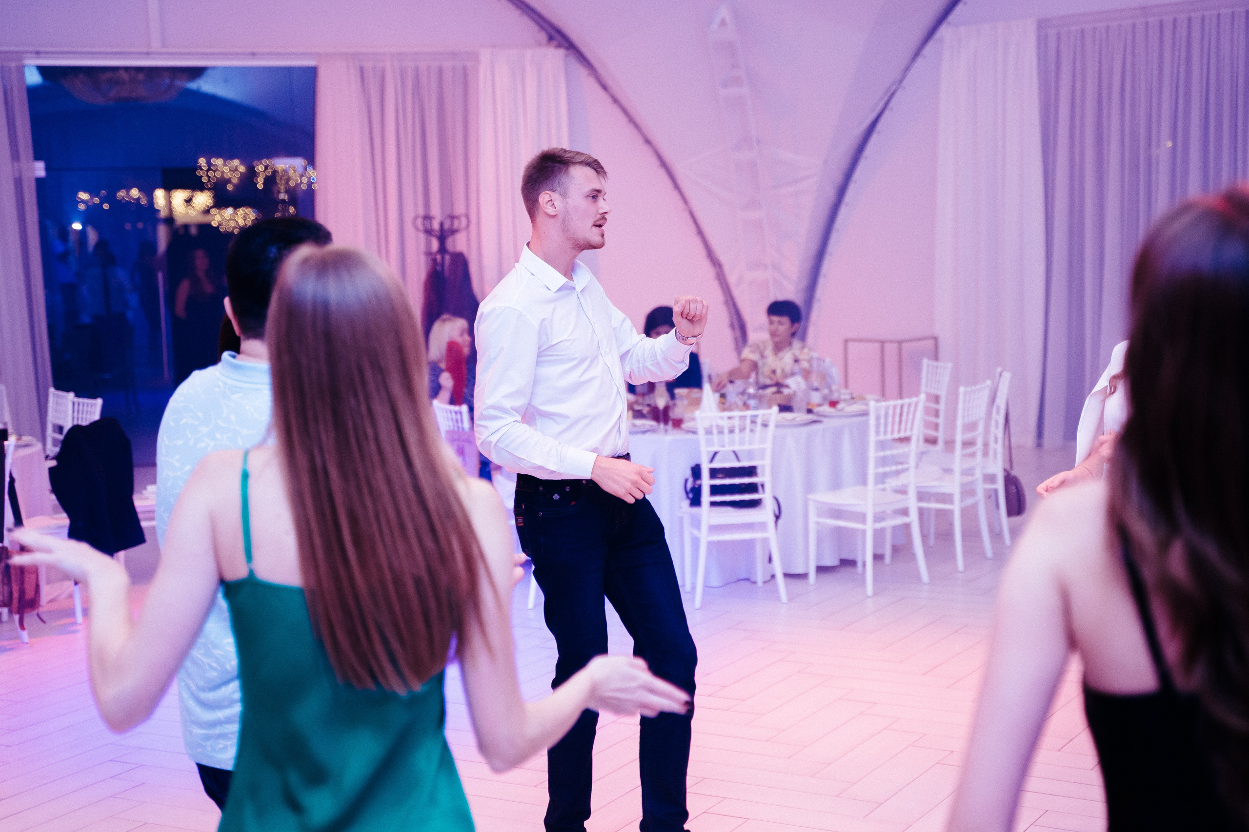 Ави Центр. Свадебный фотограф в Симферополе