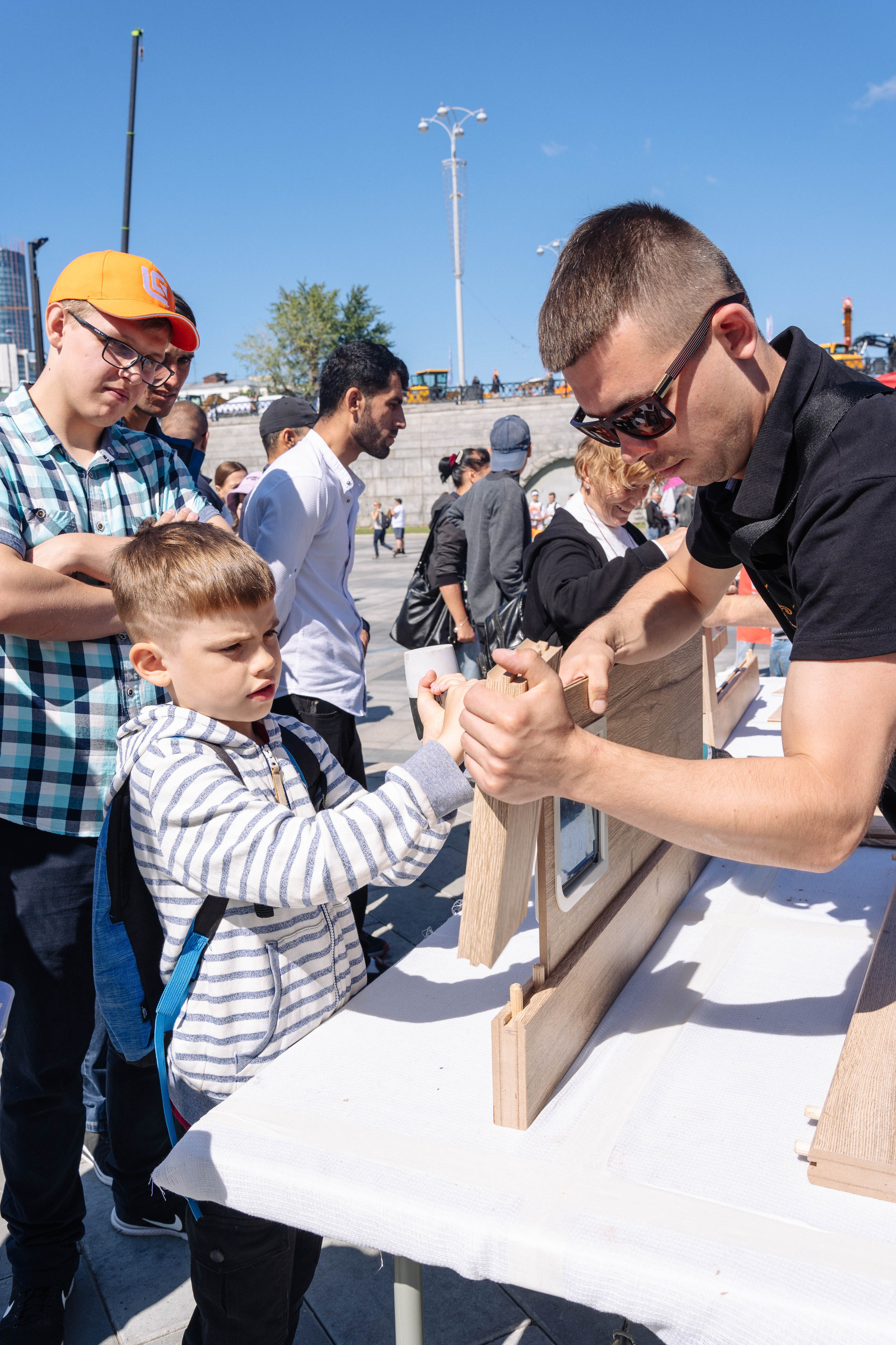 Фоторепортаж с Дня Строителя для Синержи-Дорс. Фотостудия «Стрекоза»