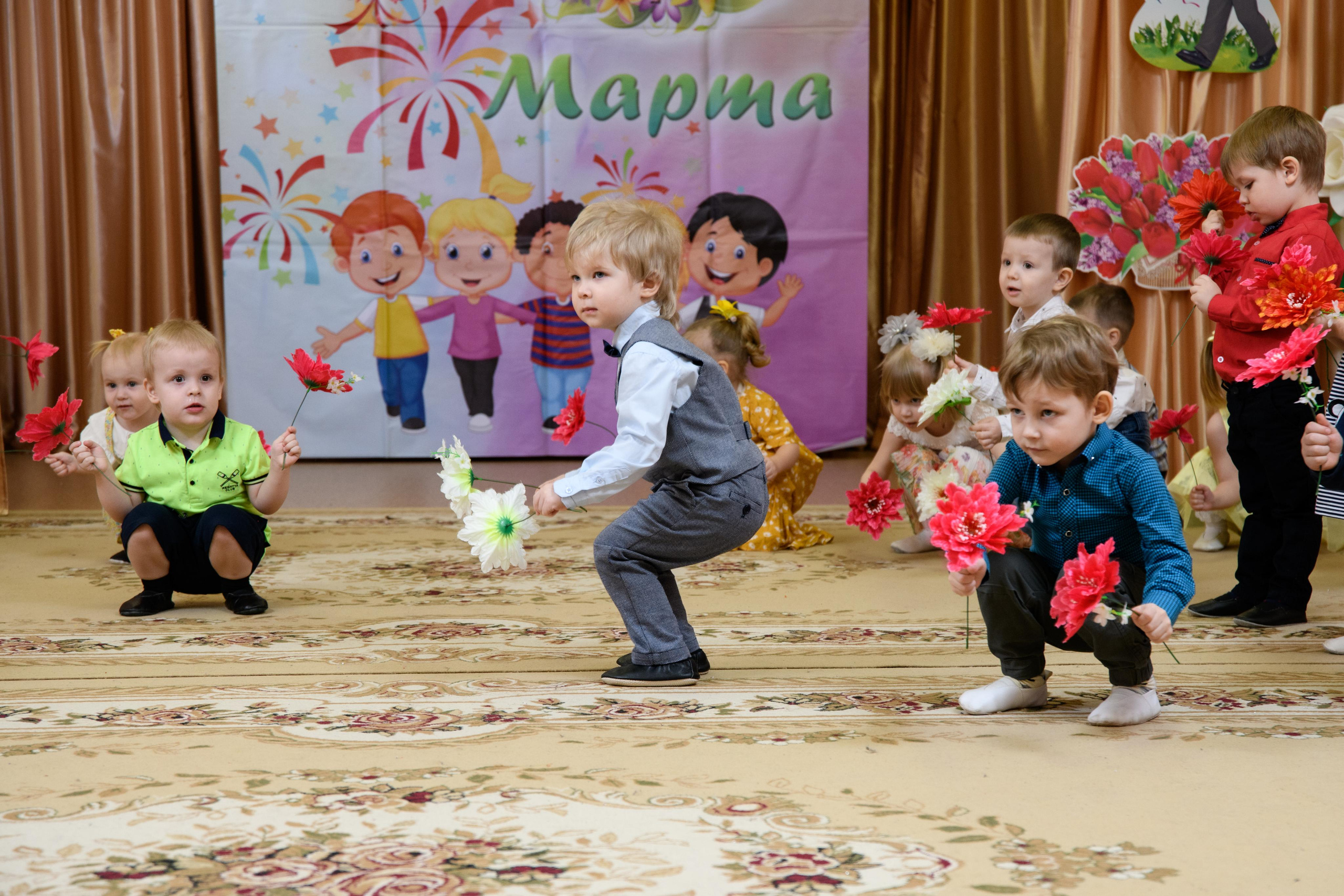 Фотосъёмка утренника в садике. Фотостудия «Стрекоза»