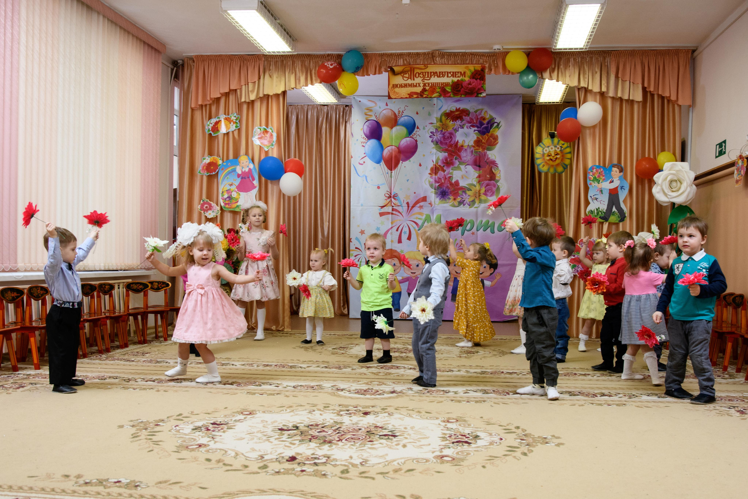 Фотосъёмка утренника в садике. Фотостудия «Стрекоза»