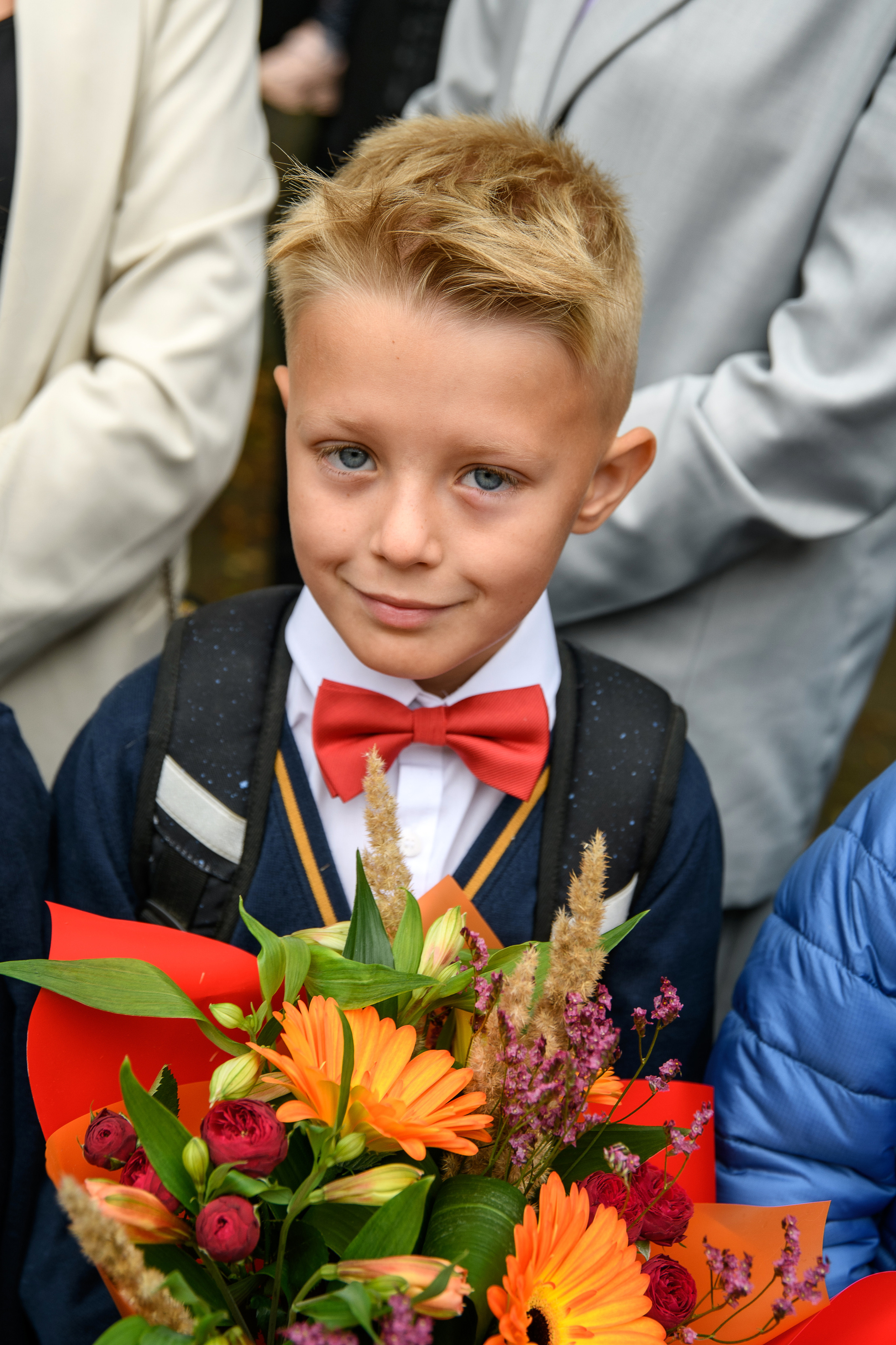 Линейка 1 сентября. Фотостудия «Стрекоза»