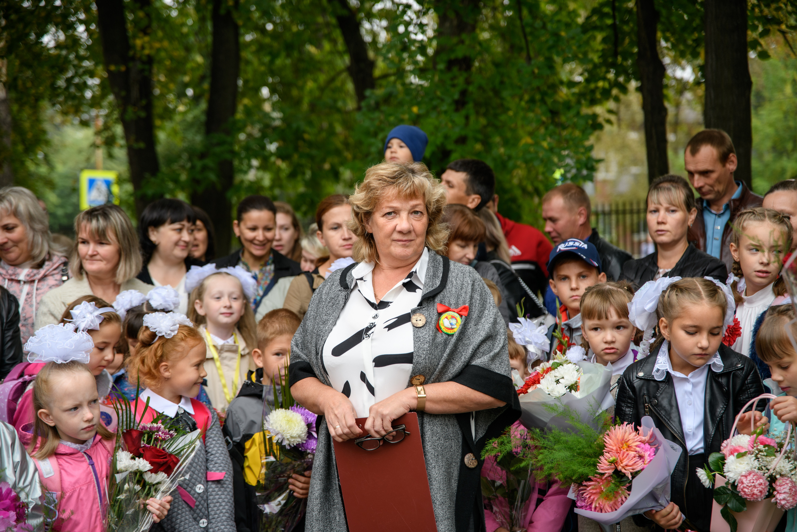 Линейка 1 сентября. Фотостудия «Стрекоза»