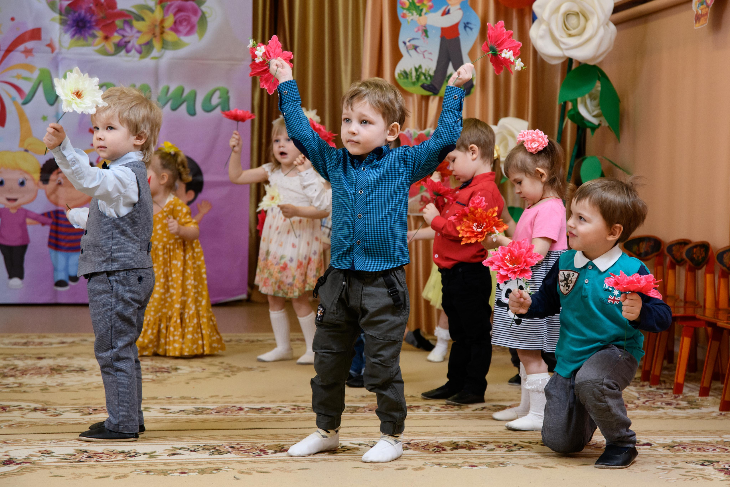 Фотосъёмка утренника в садике. Фотостудия «Стрекоза»