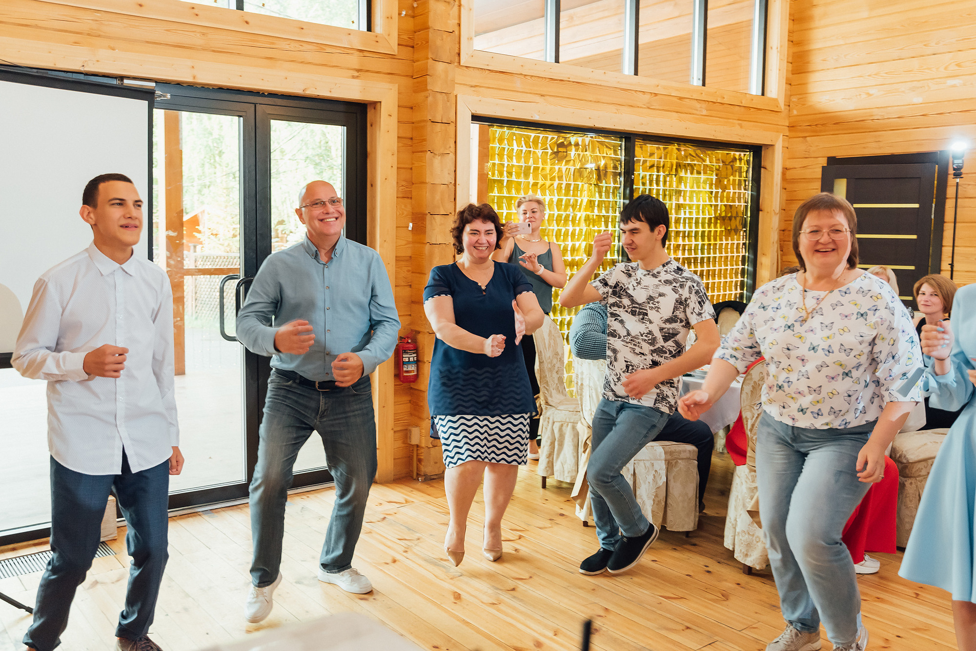 Выпускной. Последний звонок. Фотостудия «Стрекоза»
