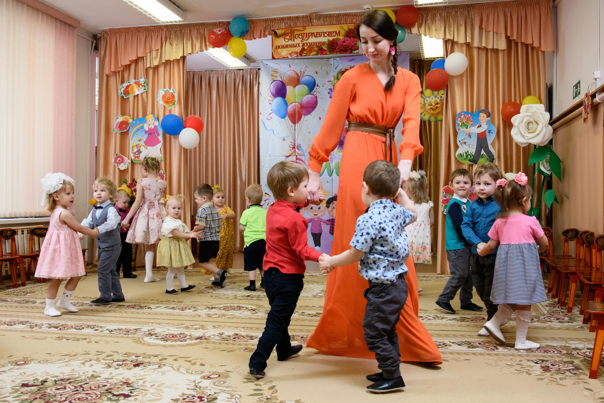 Фотосъёмка утренника в садике. Фотостудия «Стрекоза»