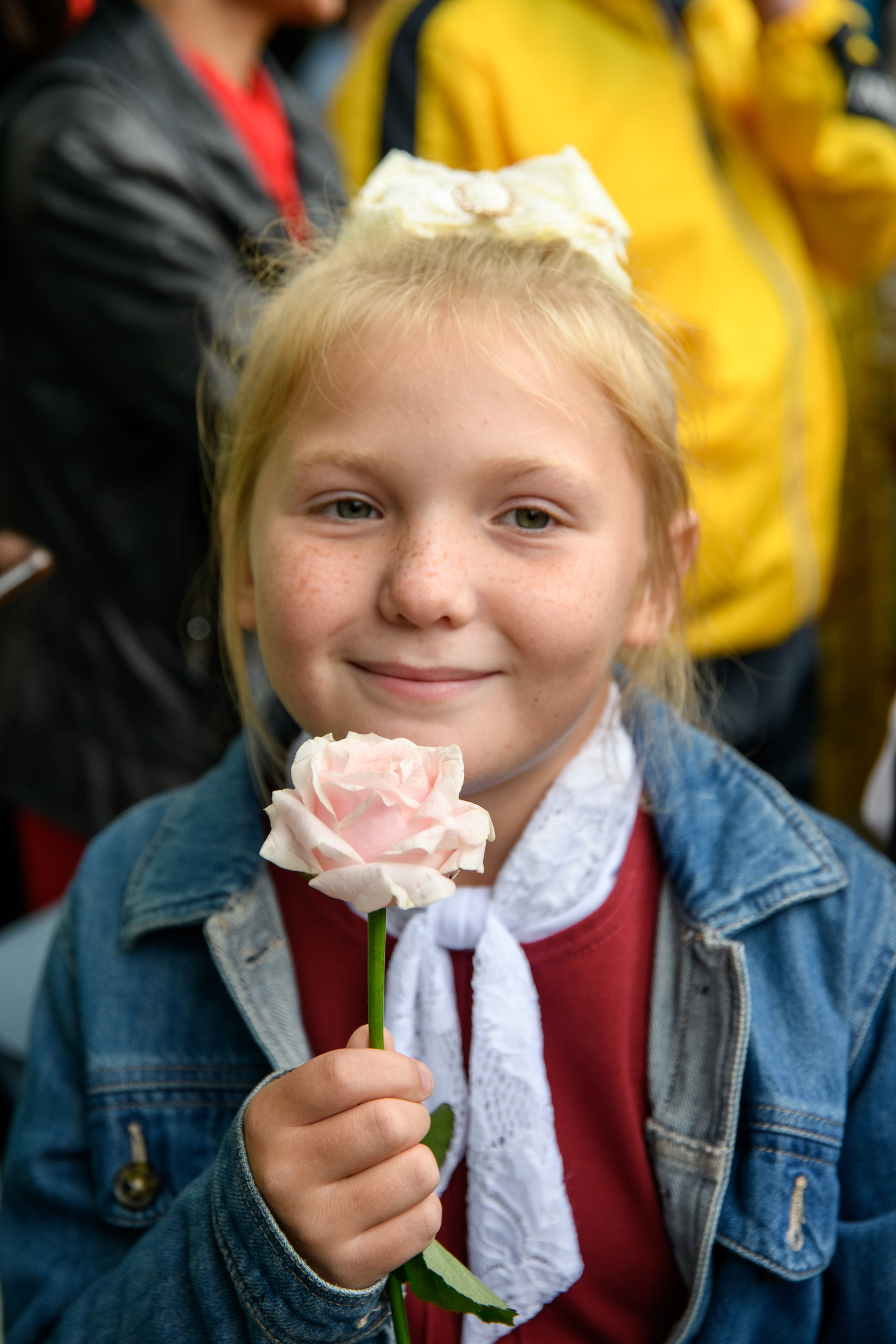 Линейка 1 сентября. Фотостудия «Стрекоза»