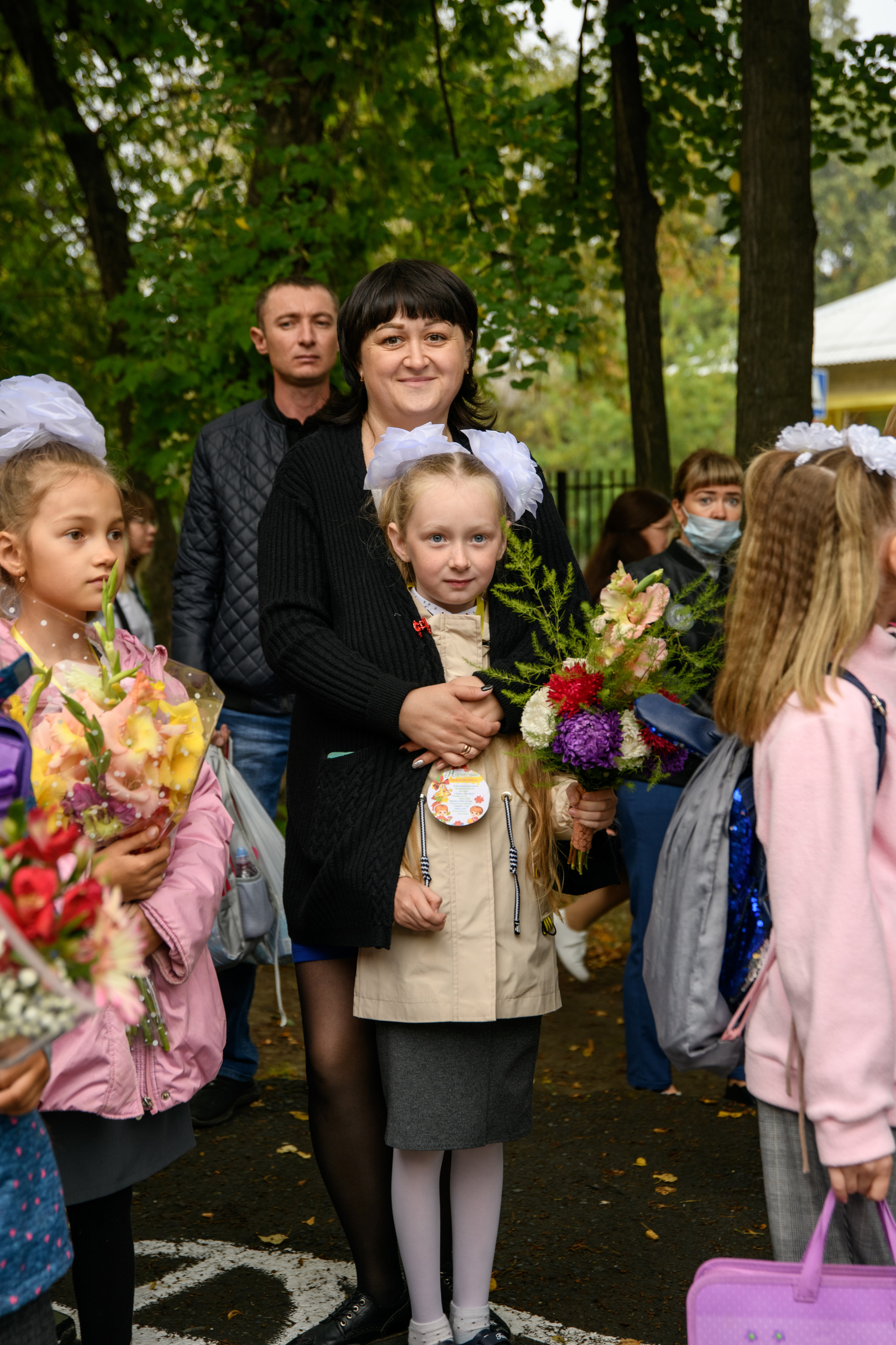 Линейка 1 сентября. Фотостудия «Стрекоза»