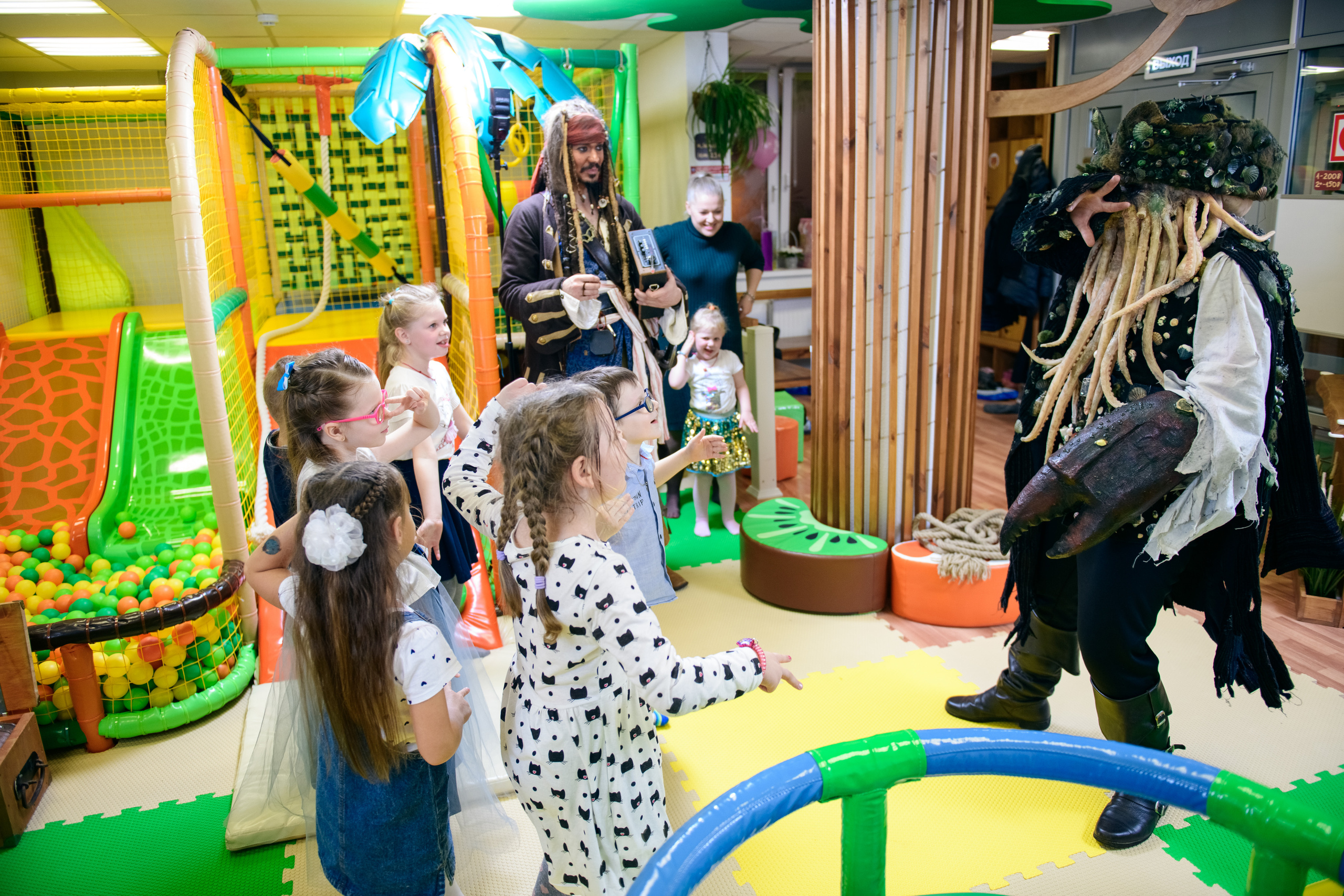 Фоторепортаж детского дня рождения. Фотостудия «Стрекоза»