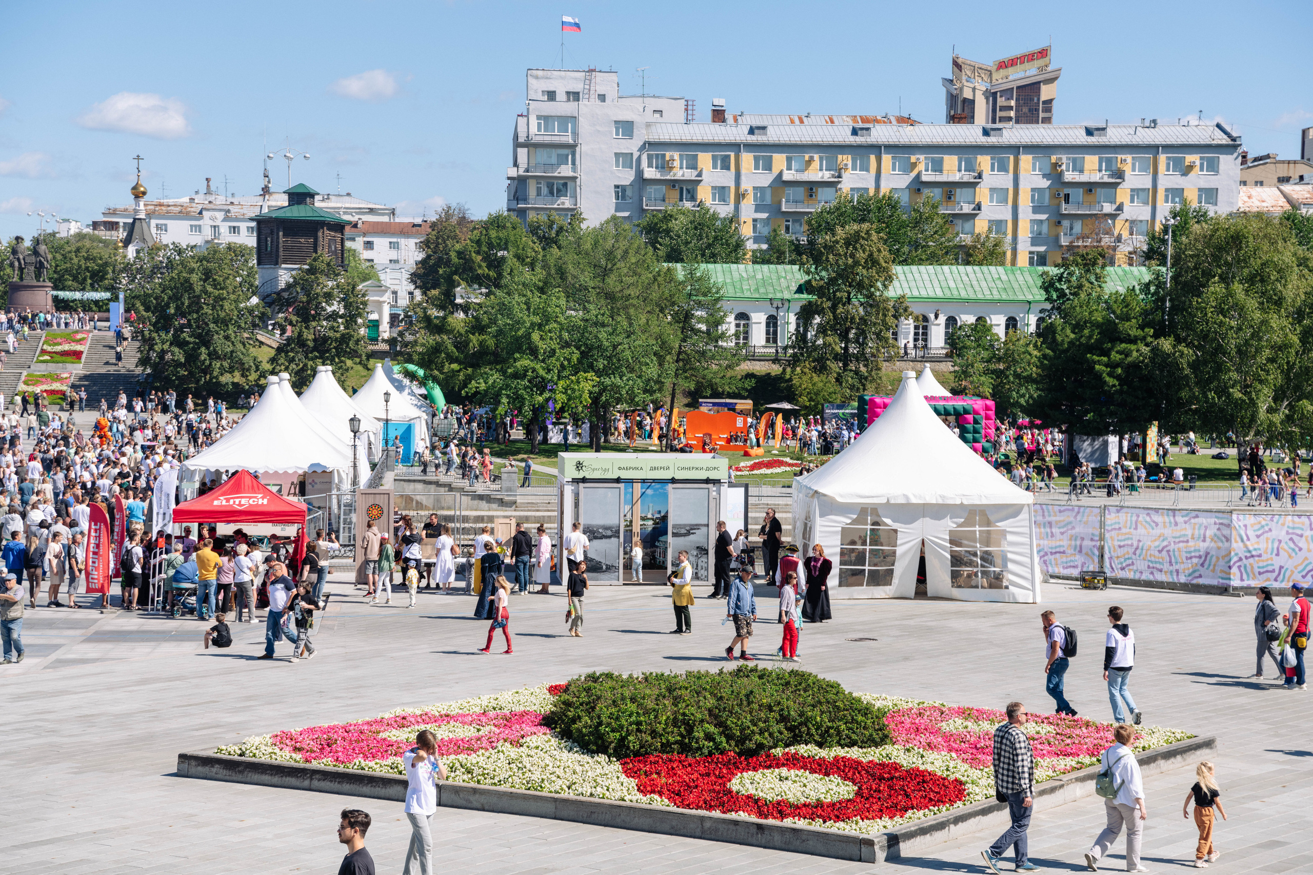 День строителя Синержи Дорс. Фотостудия «Стрекоза»