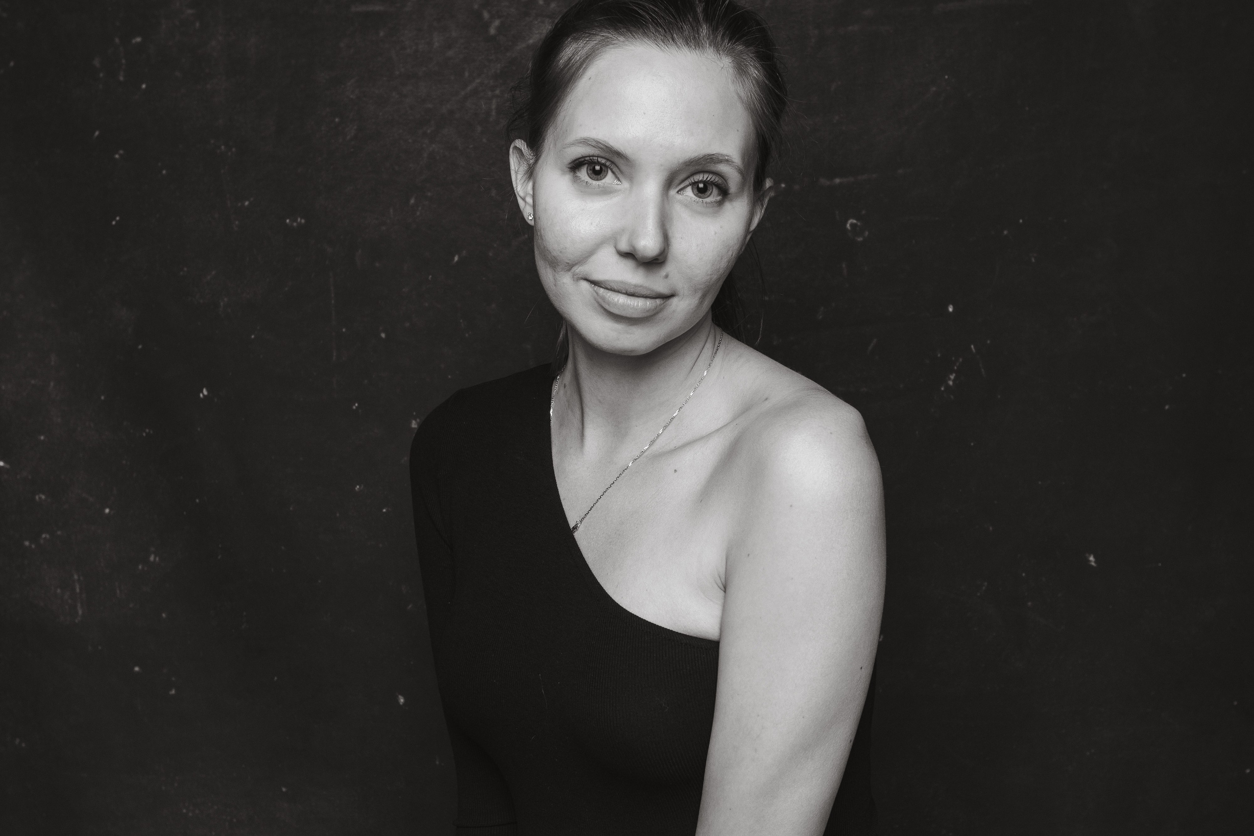 В ожидании. Свадебный и портретный фотограф в Королёве Сергей Чихарев