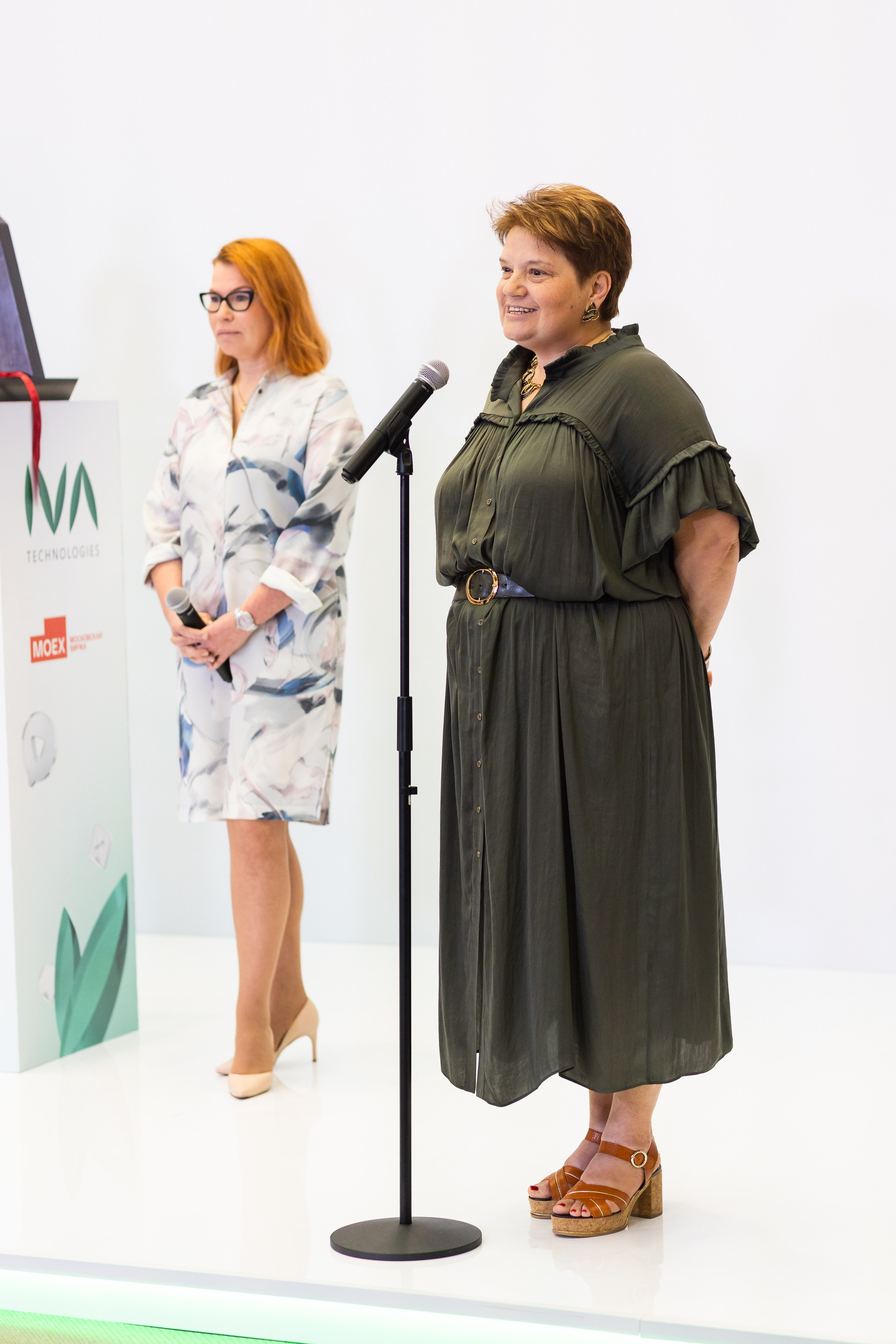 IVA на Московской бирже. Свадебный и портретный фотограф в Королёве Сергей Чихарев