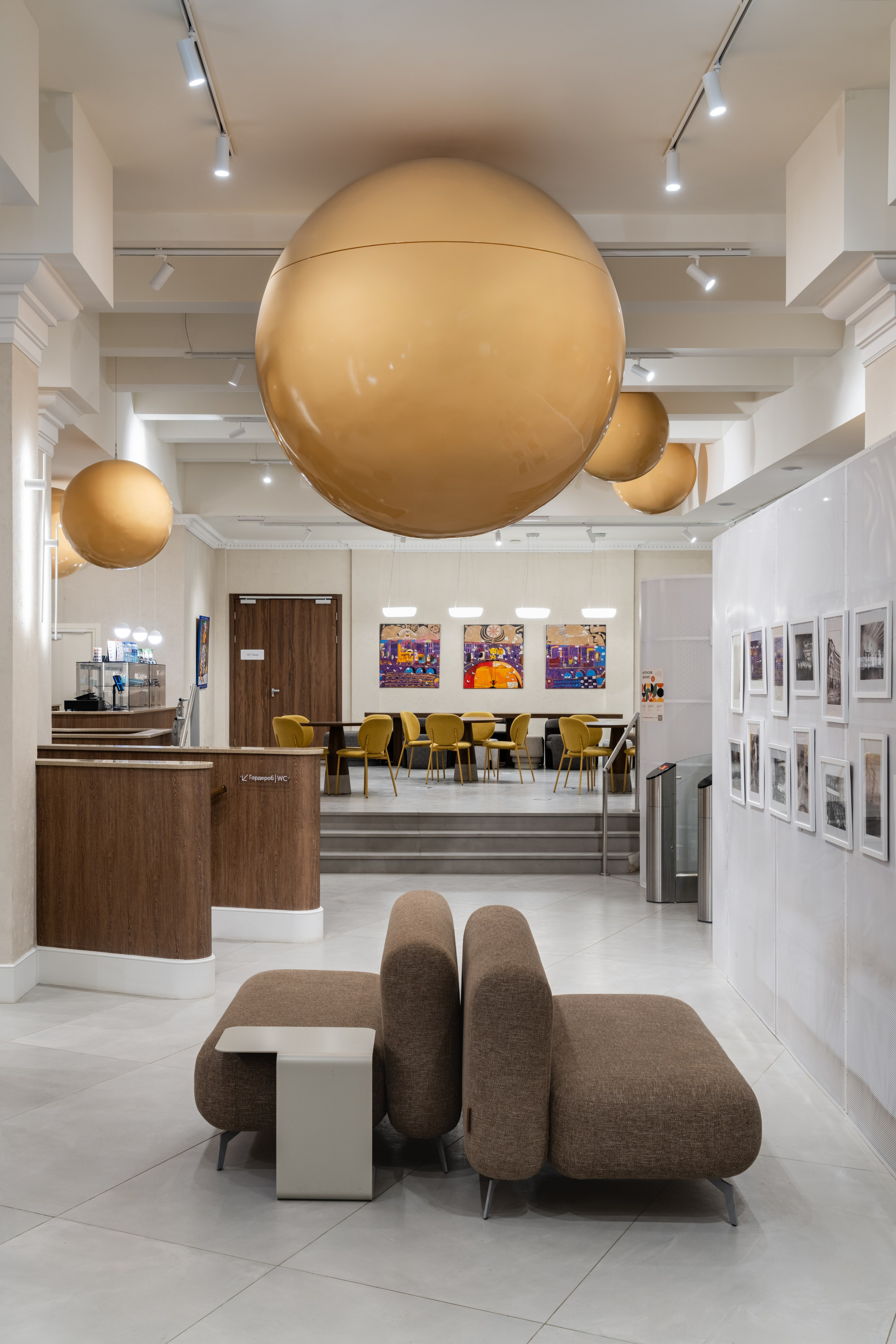 Andre Semenov — Interior & Real Estate Photographer