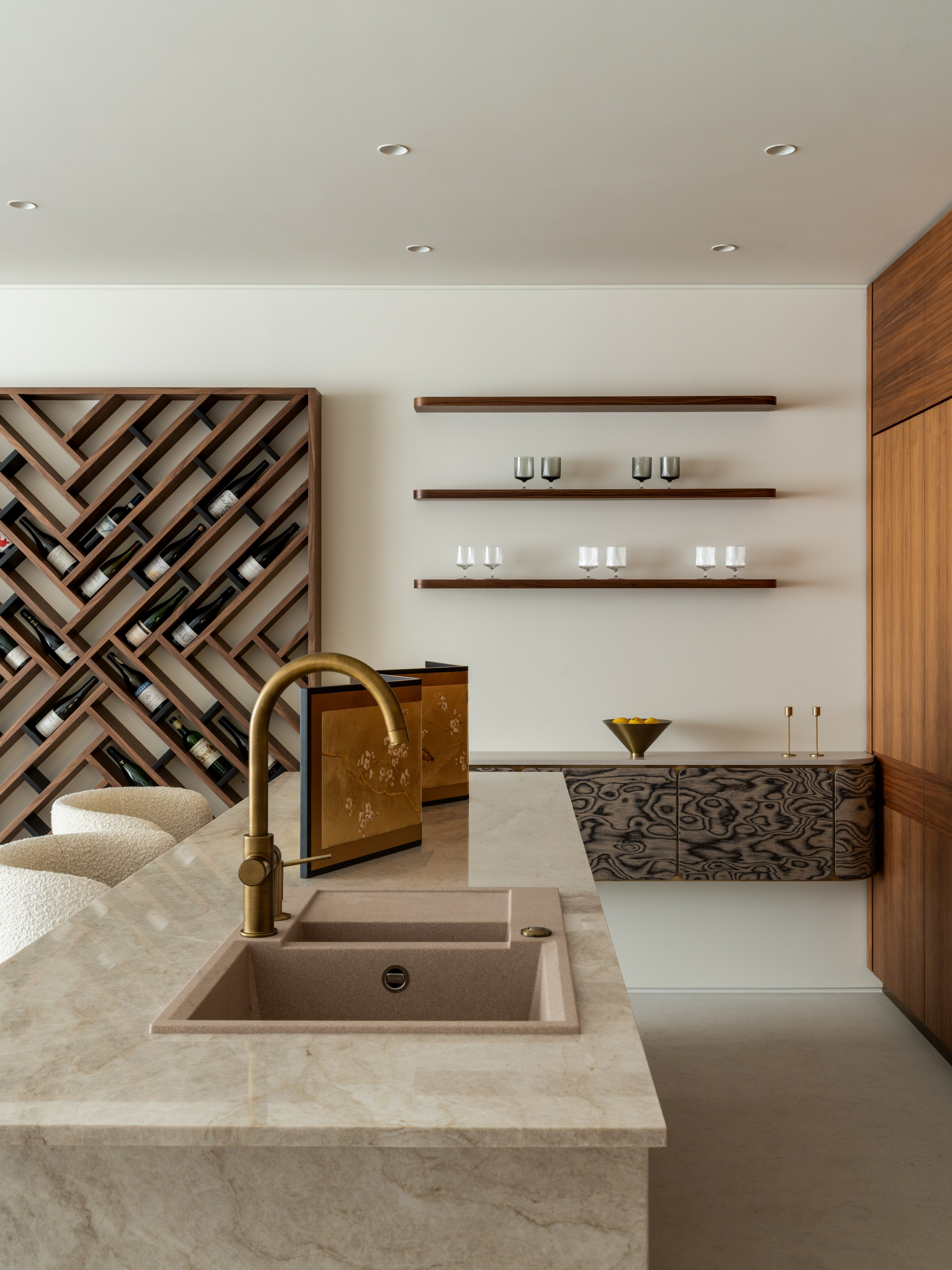 Trinity by Avdeev Design Studio. Андрей Семенов — фотограф интерьеров и недвижимости в Дубае