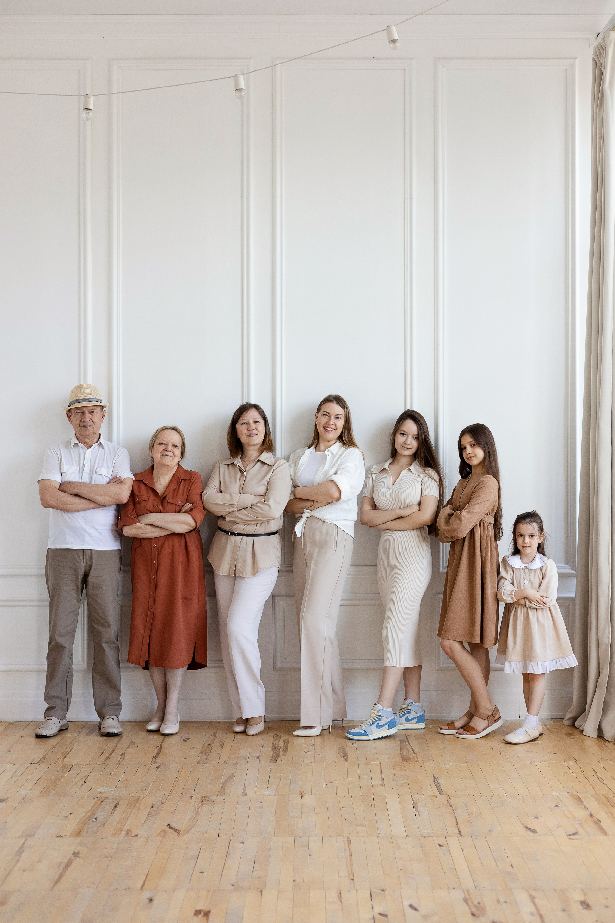 Съемка большой семьи в студии SVET. Семейный фотограф в Екатеринбурге Маргарита Курносова