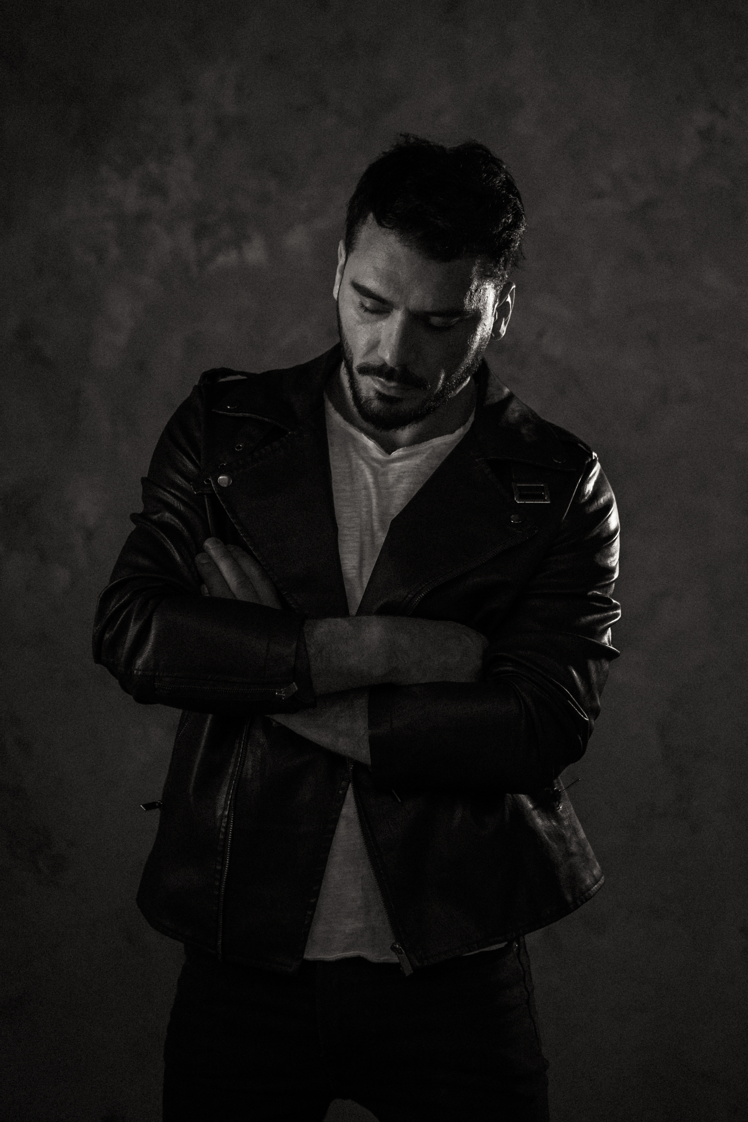 Артур (ч/б). Фотограф Наталия Федосова, г. Москва. TG и Instagram @nataliya_raw