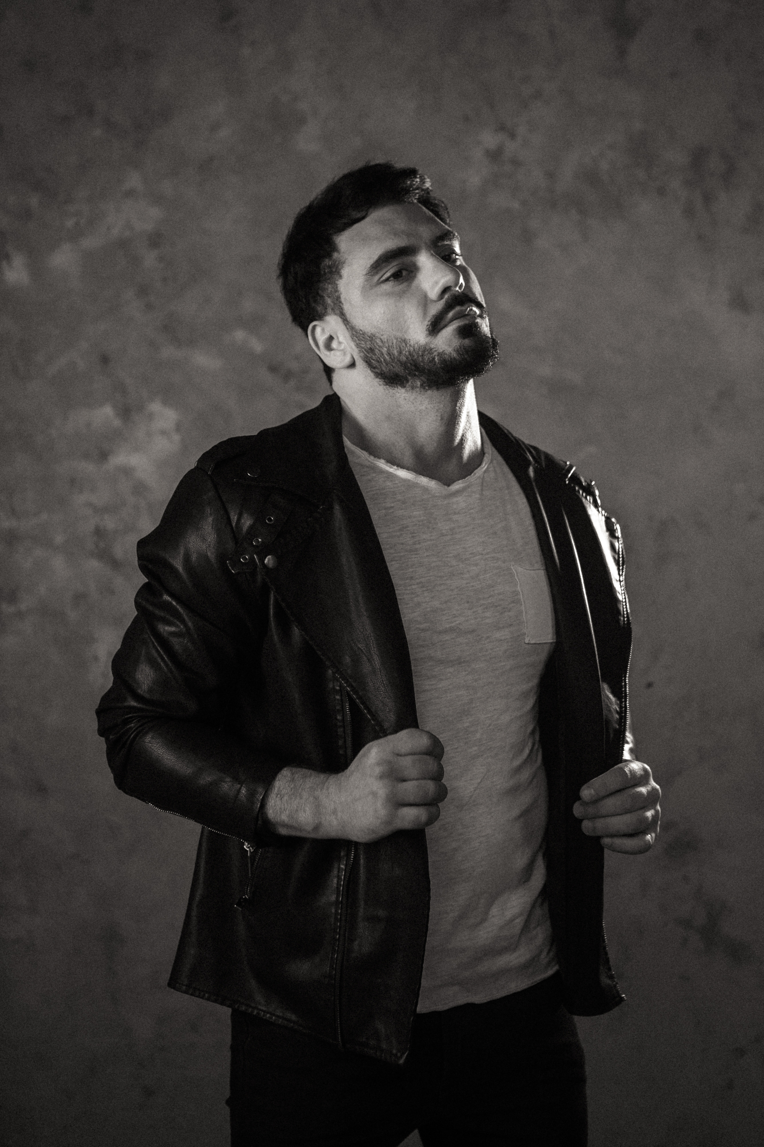 Артур (ч/б). Фотограф Наталия Федосова, г. Москва. TG и Instagram @nataliya_raw