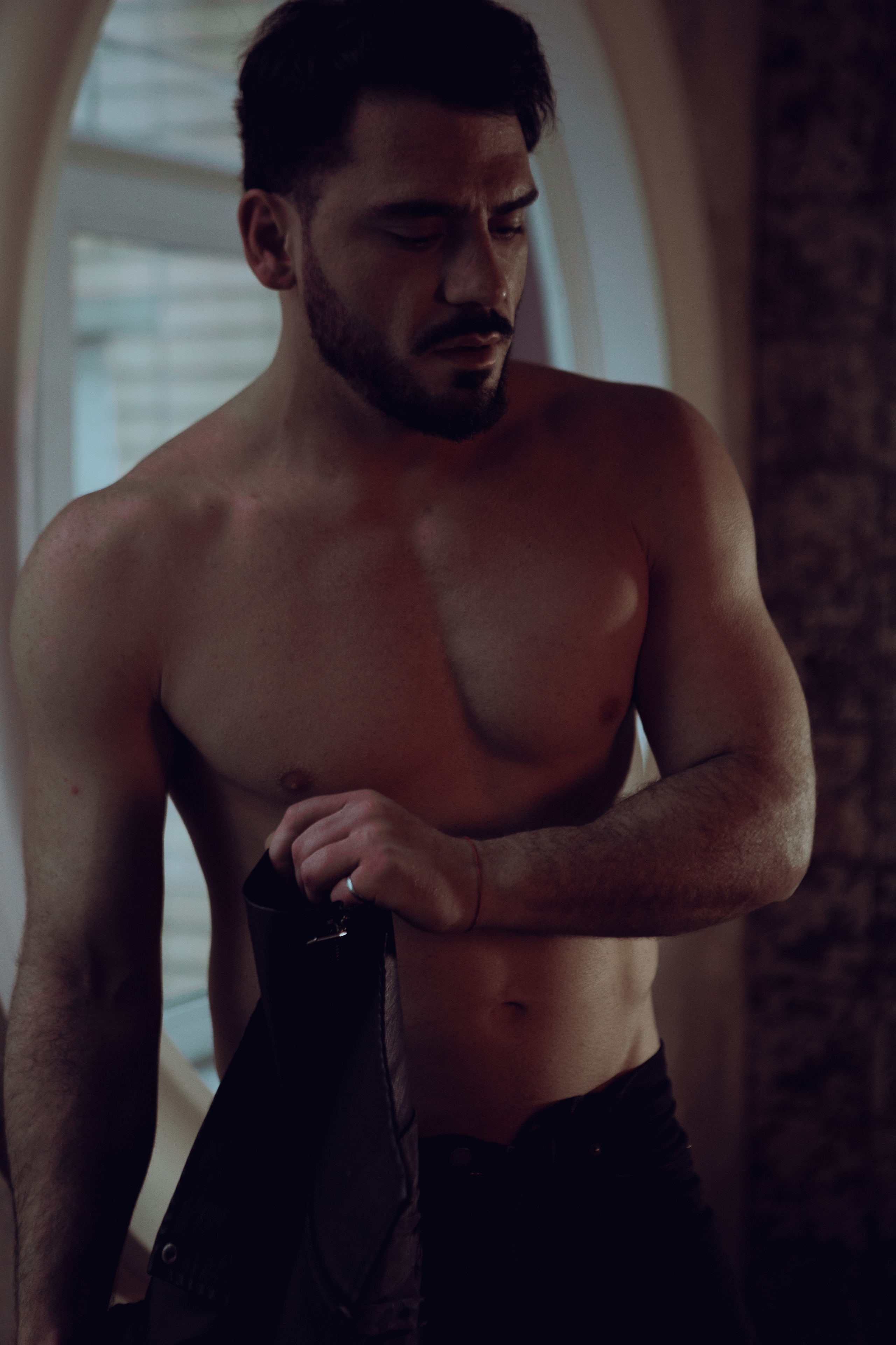 Артур (в цвете). Фотограф Наталия Федосова, г. Москва. TG и Instagram @nataliya_raw