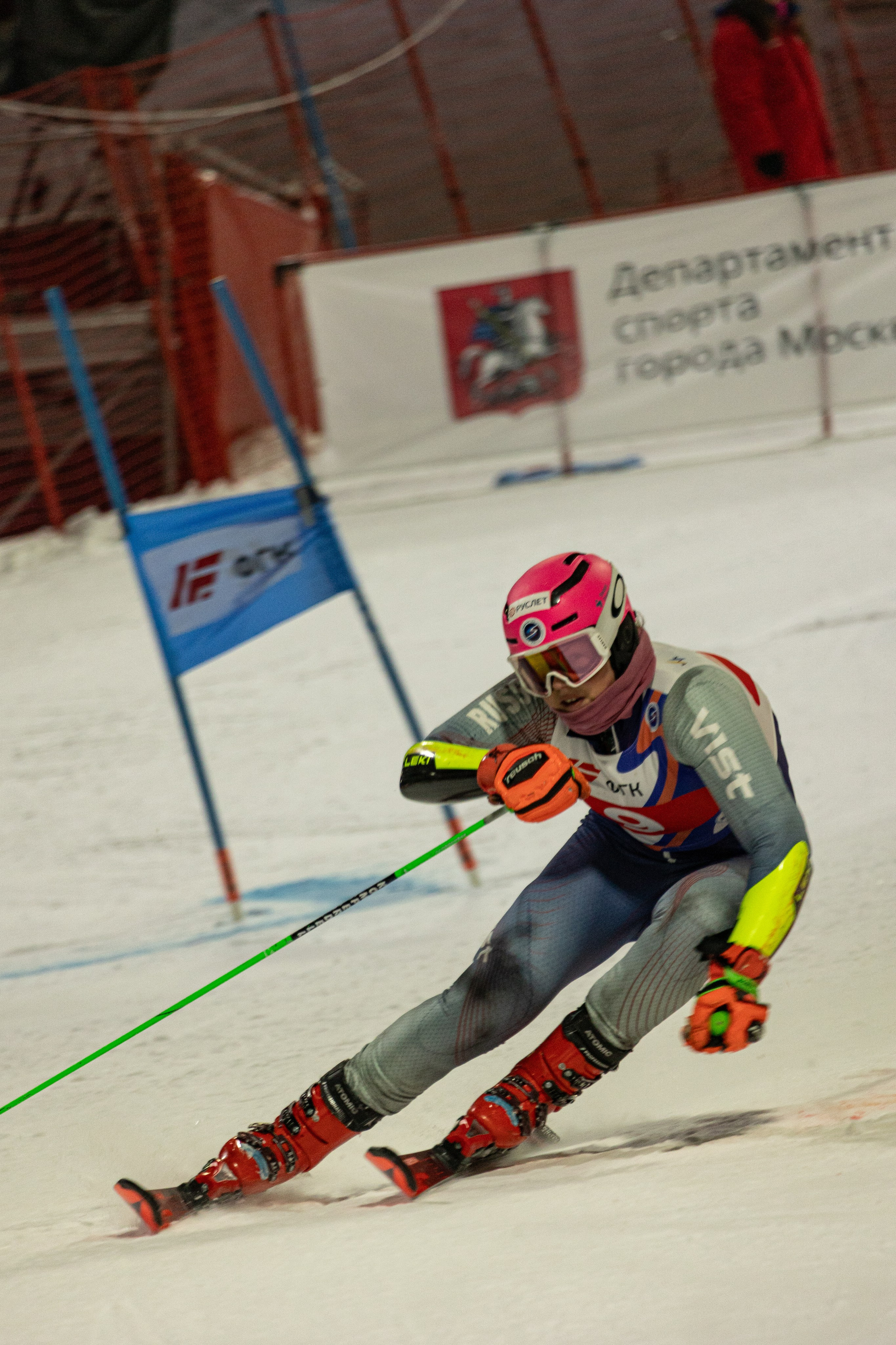 Слалом на склоне 