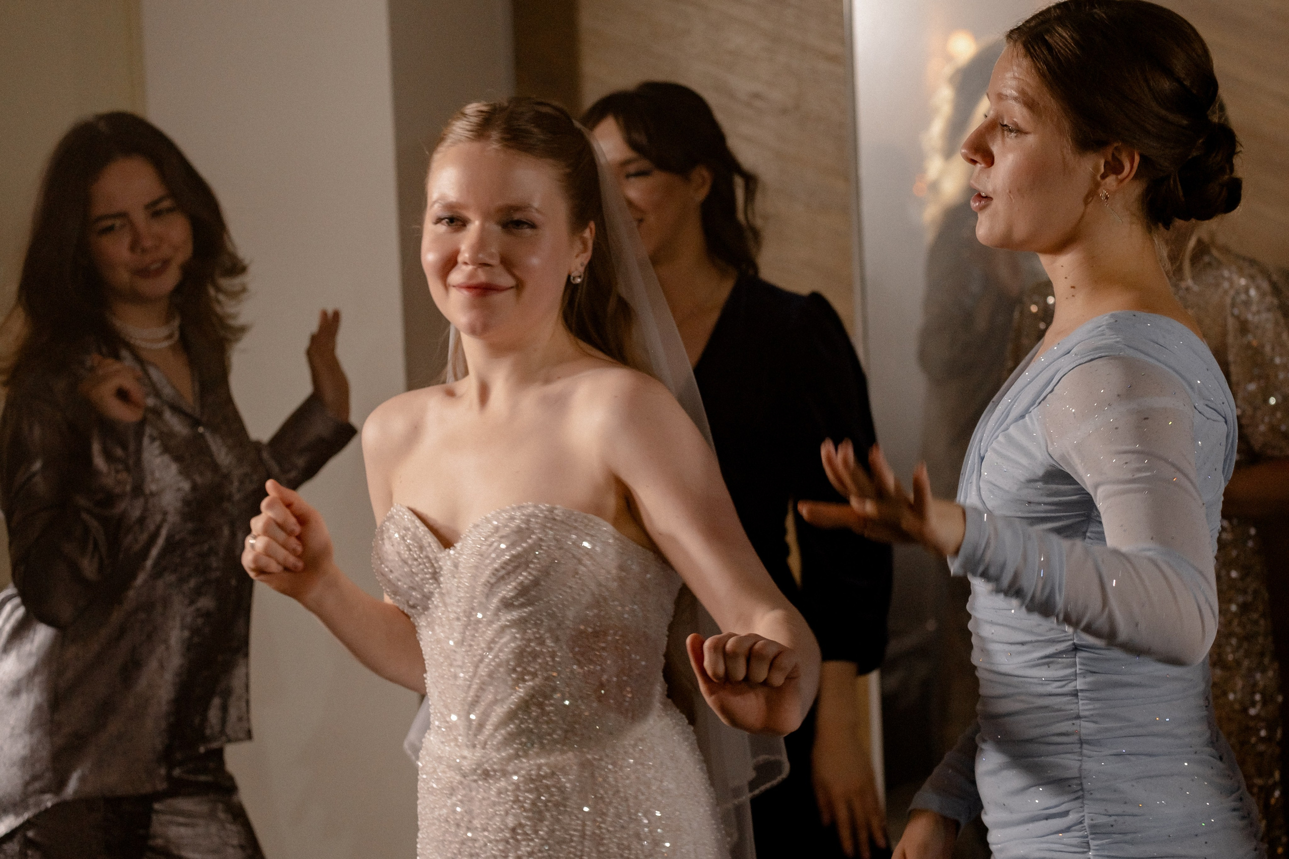 СВАДЕБНЫЙ БАНКЕТ (СНЯТО В СИБИРЕ В НИЖНЕВАРТОВСКЕ). Профессиональный фотограф, Санкт-Петербург — Виктория Богомолова