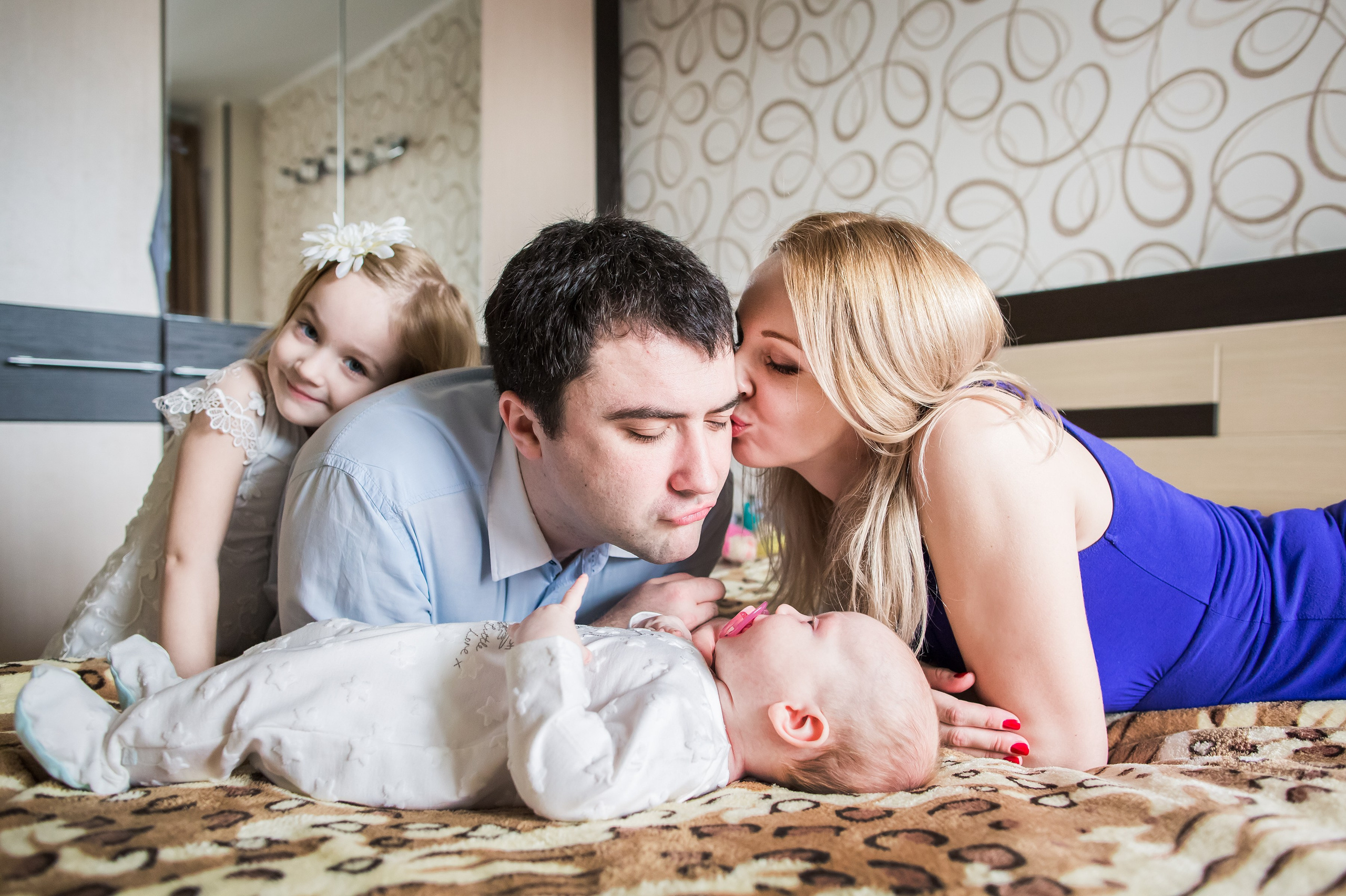 Дома. Репортажный, семейный и детский фотограф в Пензе и Заречном Арина Ермилова. Картины барельеф на заказ