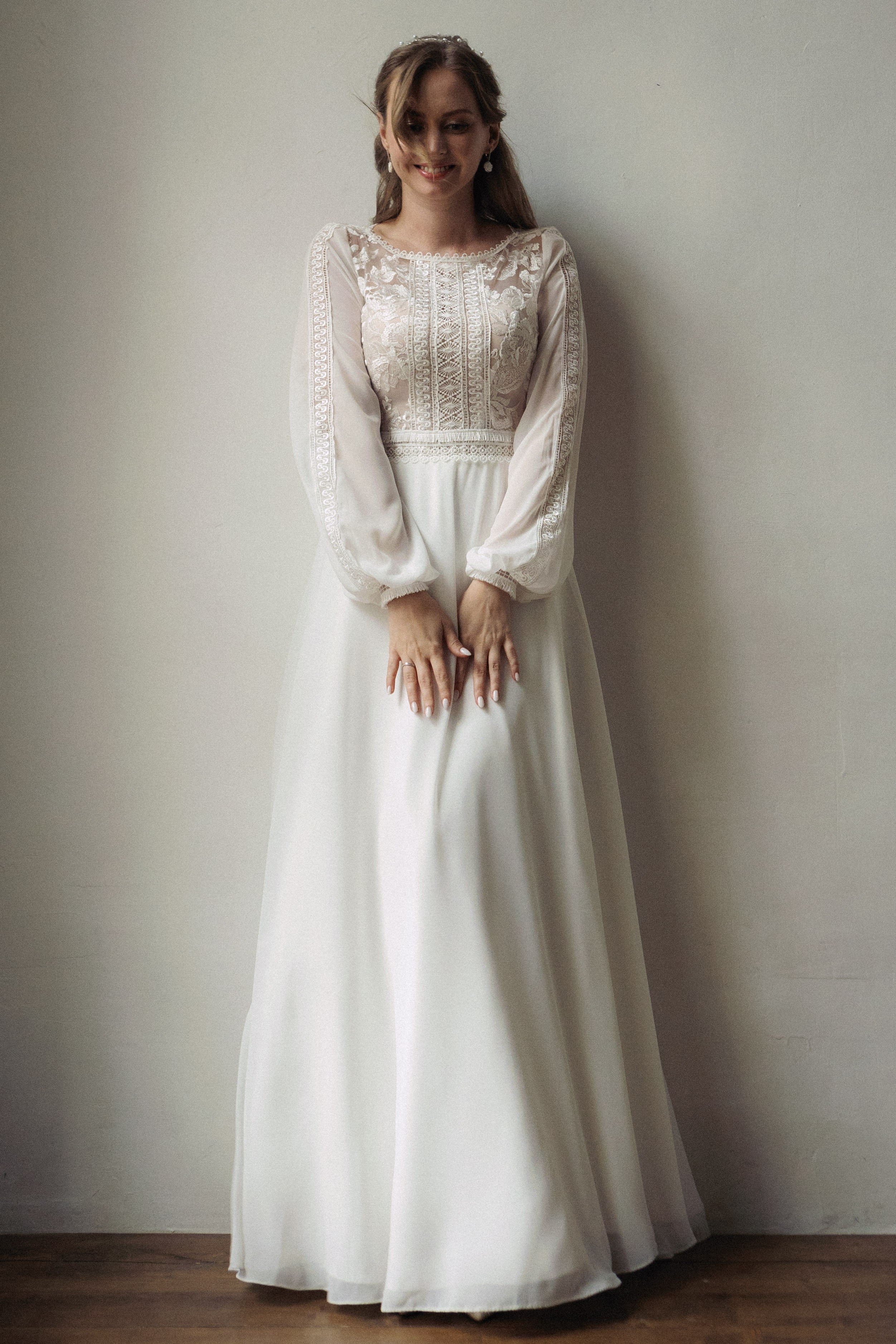 свадебная фотосессия, фотопрогулка, фотосессия для пары, фотограф на свадьбу, фотограф в ЗАГС, свадебный фотограф Москва, фотосессия в городе, фотосессия для влюбленных, фотосессия жениха и невесты, идеи для свадебной фотосессии, фото невесты, образ невесты, свадебная фотосессия в студии