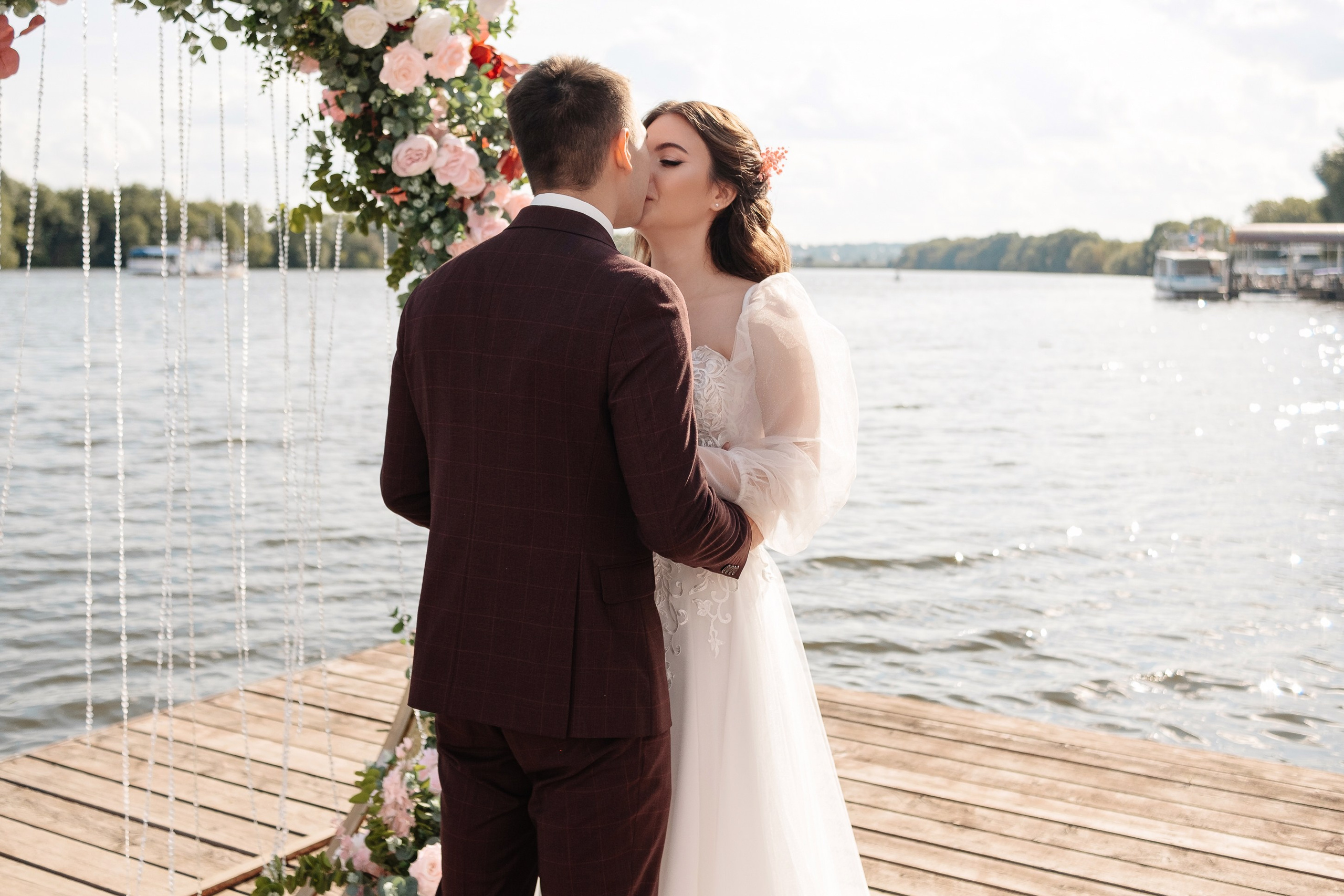 Elegance in Every Frame: Wedding Day Memories