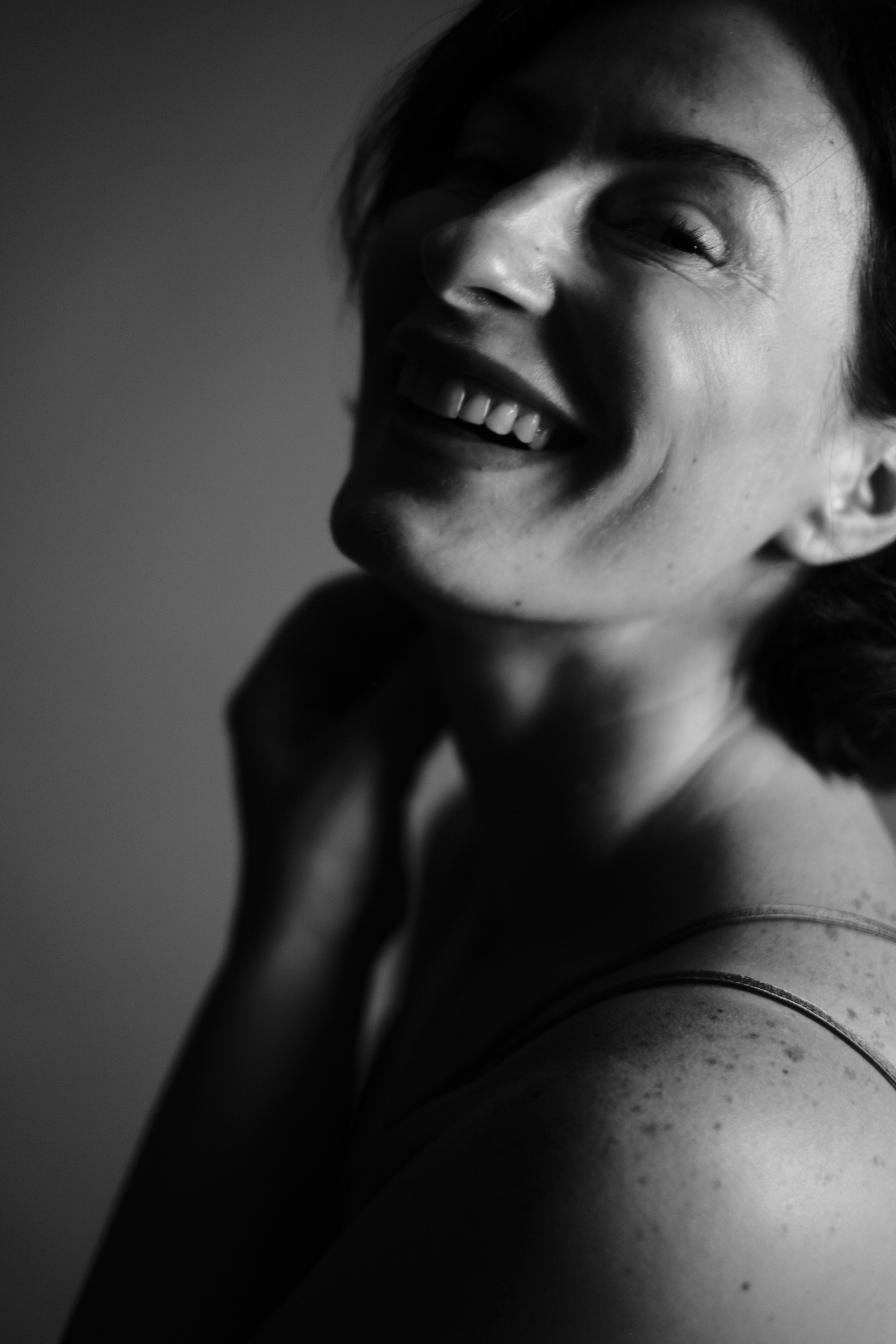 Boudoir Photography. Margarita Rodionova — a contemporary lens-based artist currently working in Cancun, Mexico