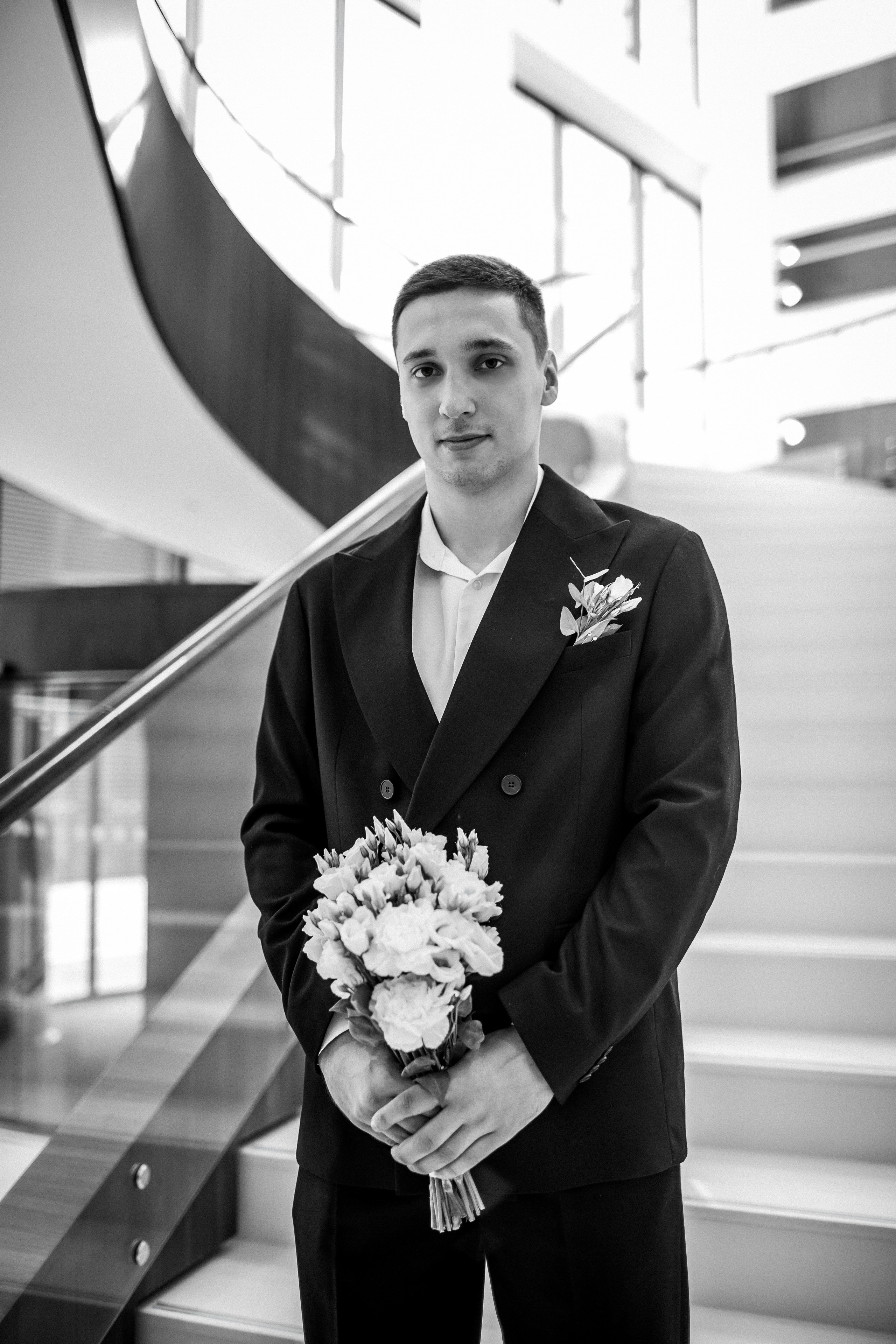 Vlad & Nadya (Saint-Petersburg, Russia). Destination wedding photographer Peter Letu