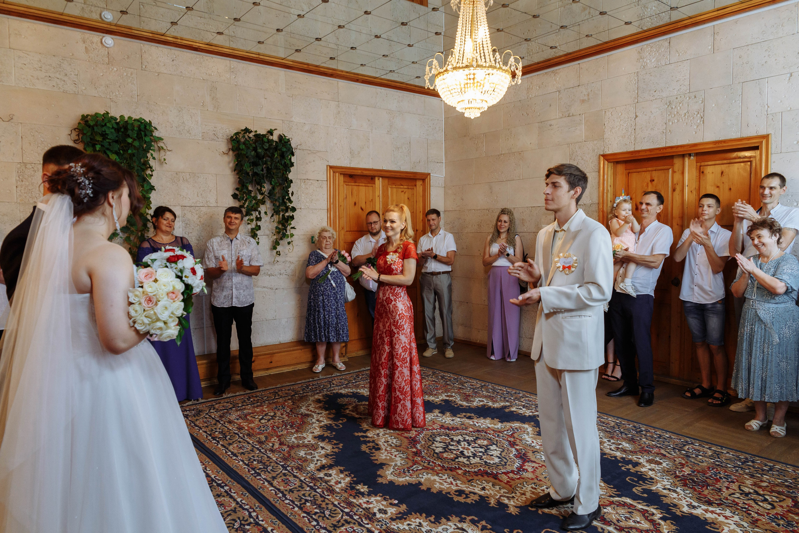 Татьяна и Виктор: настоящая русская свадьба. Событийный фотограф Максим Бескоровайновнов