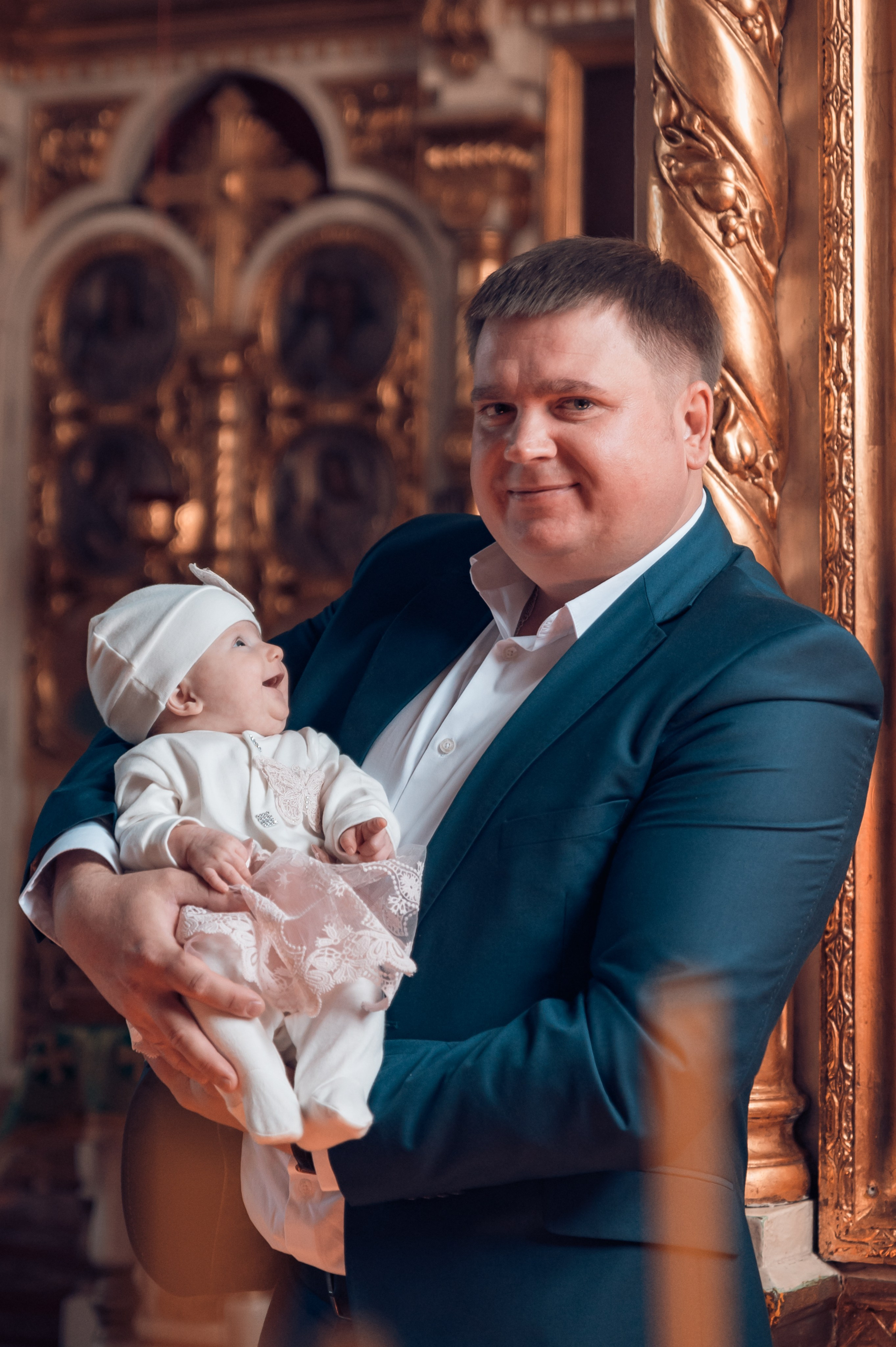 Фотограф в храме. Дарья Нетреба Фотограф на Крещение, Венчание Псков и область