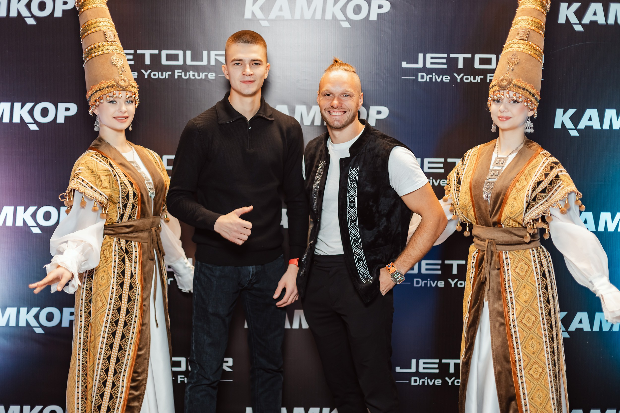 Открытие Jetour. Кипятком Павлодар