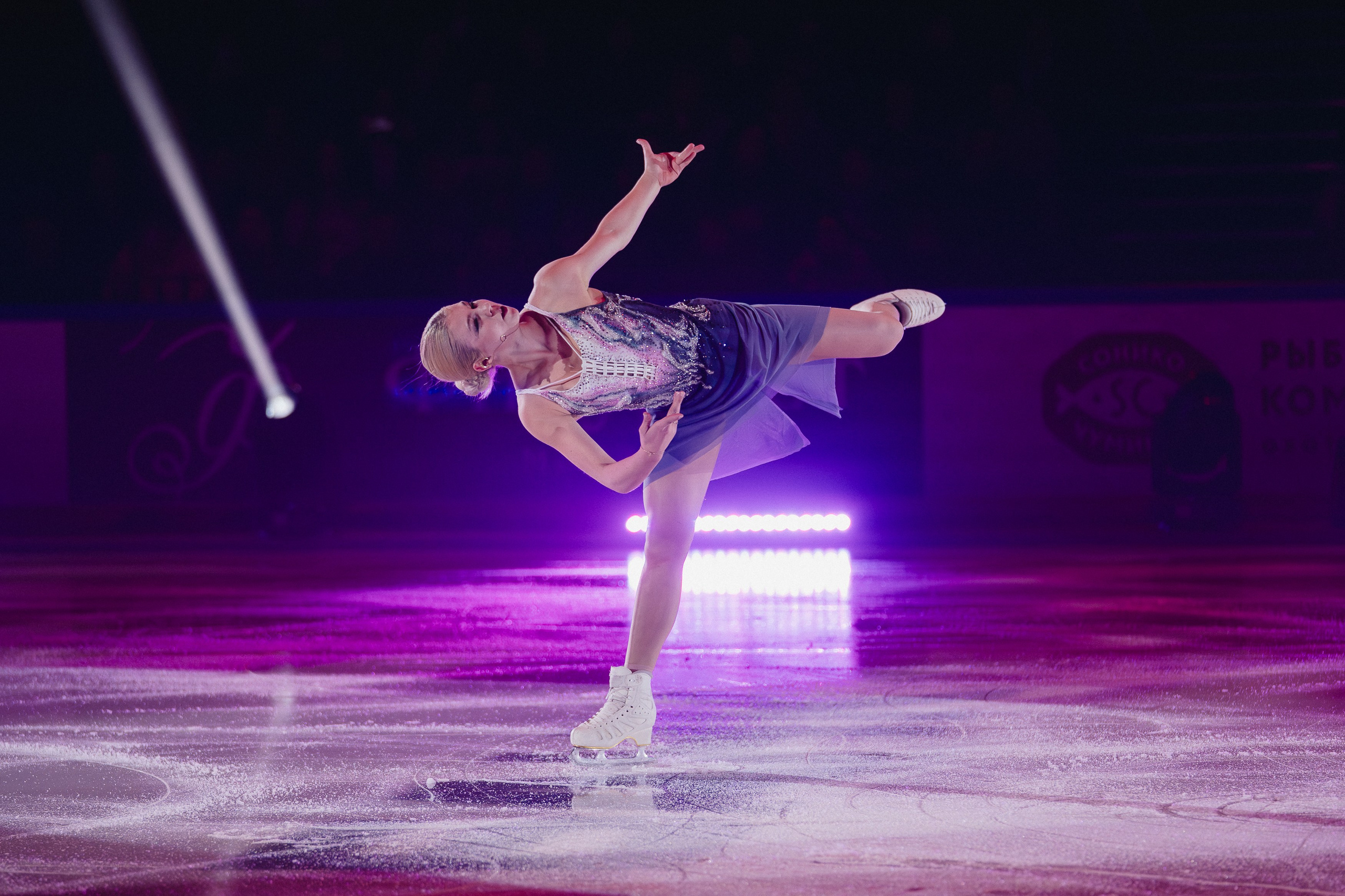 Шоу Этери Тутберидзе в Новосибирске. Воробьева Ксения — Спортивный и танцевальный фотограф Новосибирск