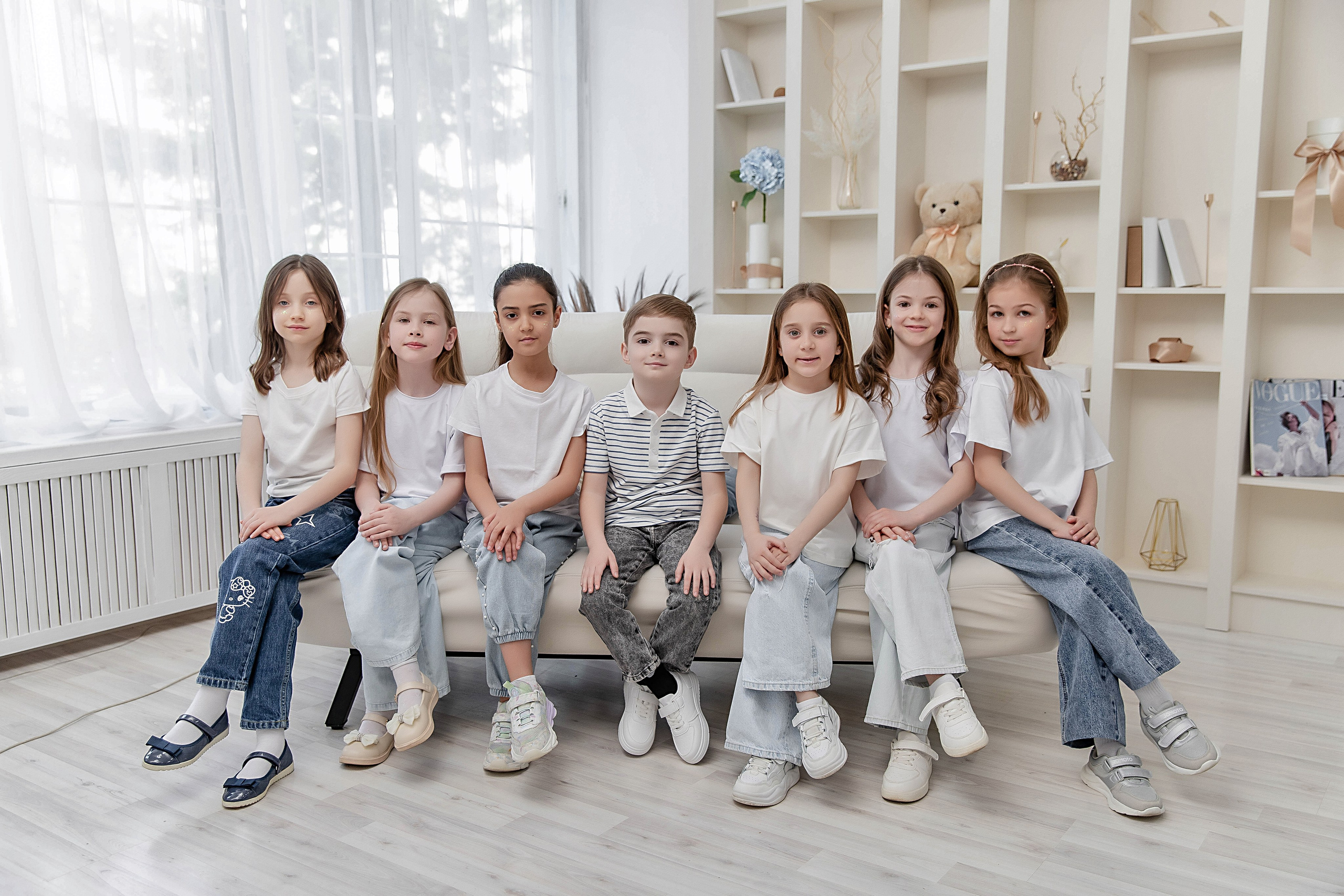 Выпускные (школьные) альбомы (книги) в Ростове-на-Дону. Современные Выпускные Альбомы в Ростове-на-Дону