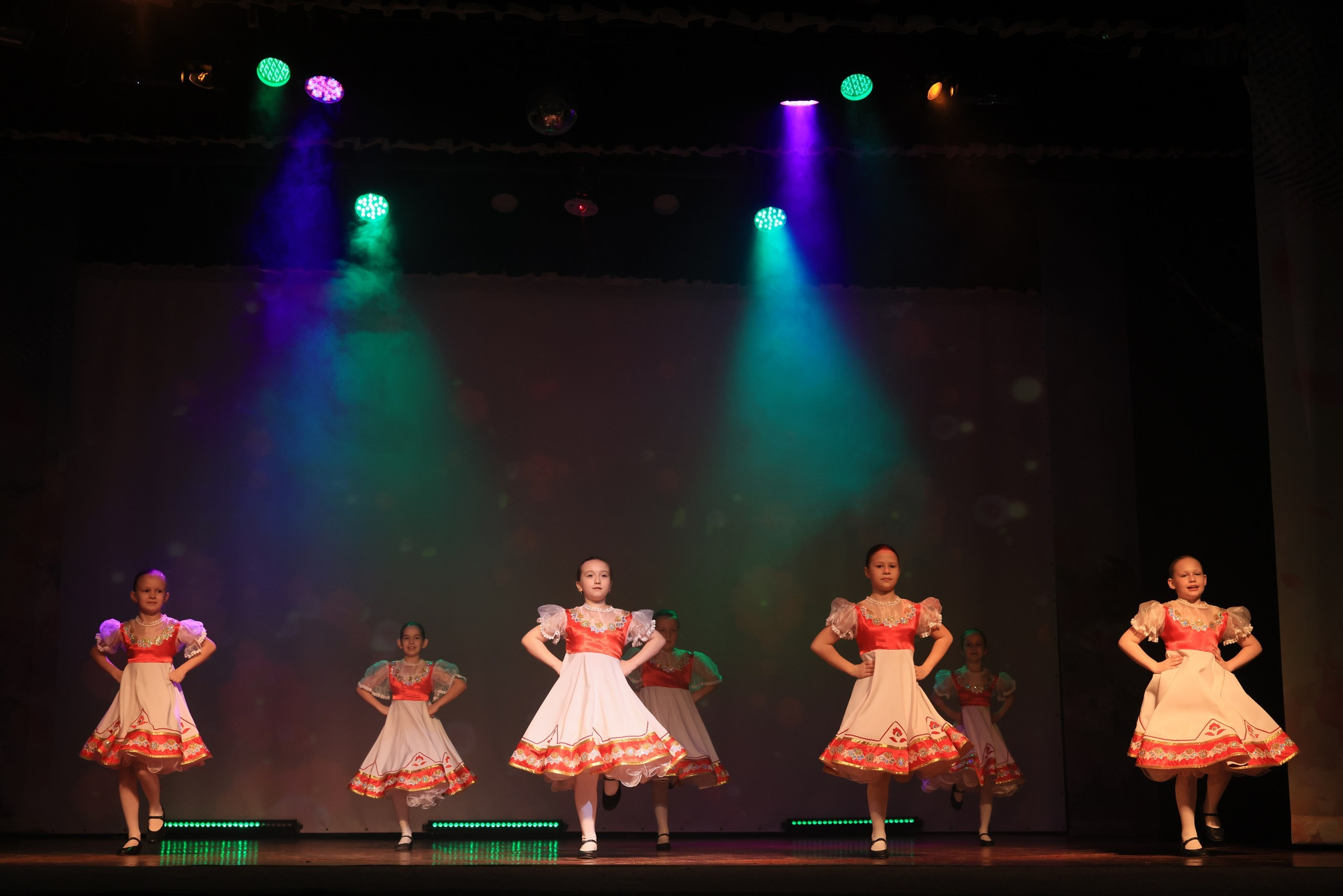 Концерт к 8 Марта в ДК «Металлург» г. Тула. Фотограф в Туле Крупский АнДРей. Фотостудия «КАДР71» в Туле