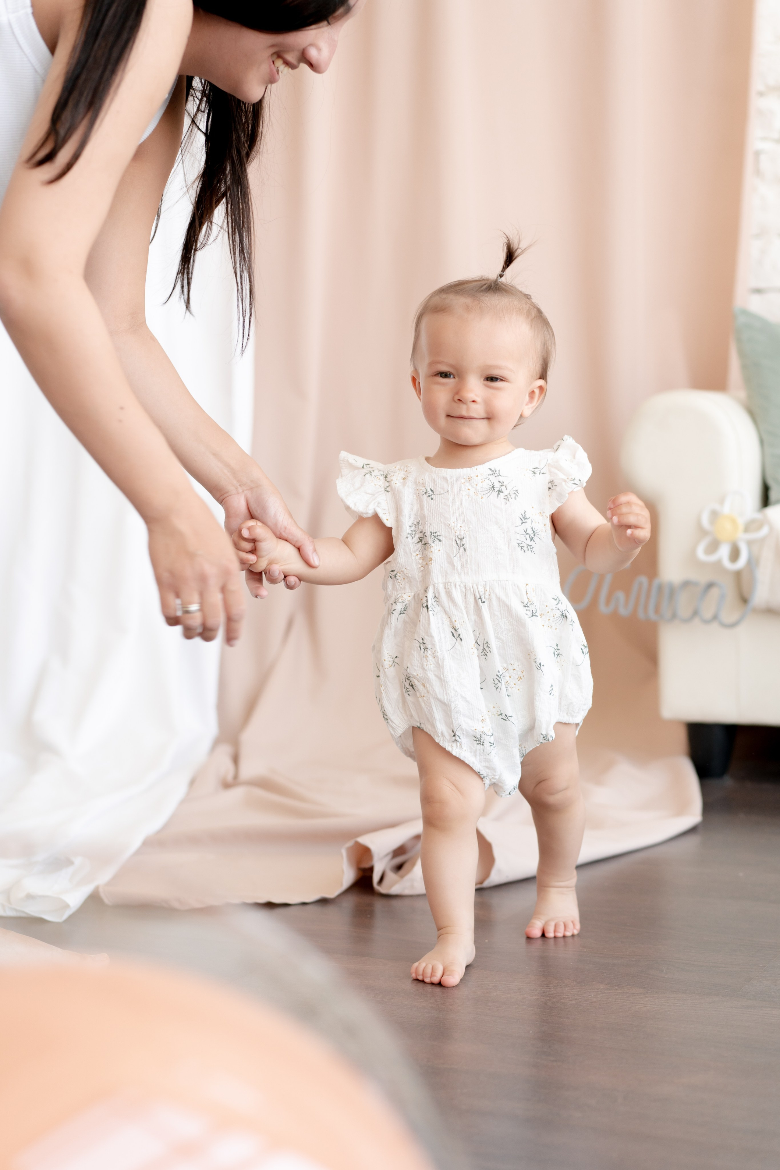 Первый день рождения малыша. Детская, семейная фотостудия в Санкт-Петербурге