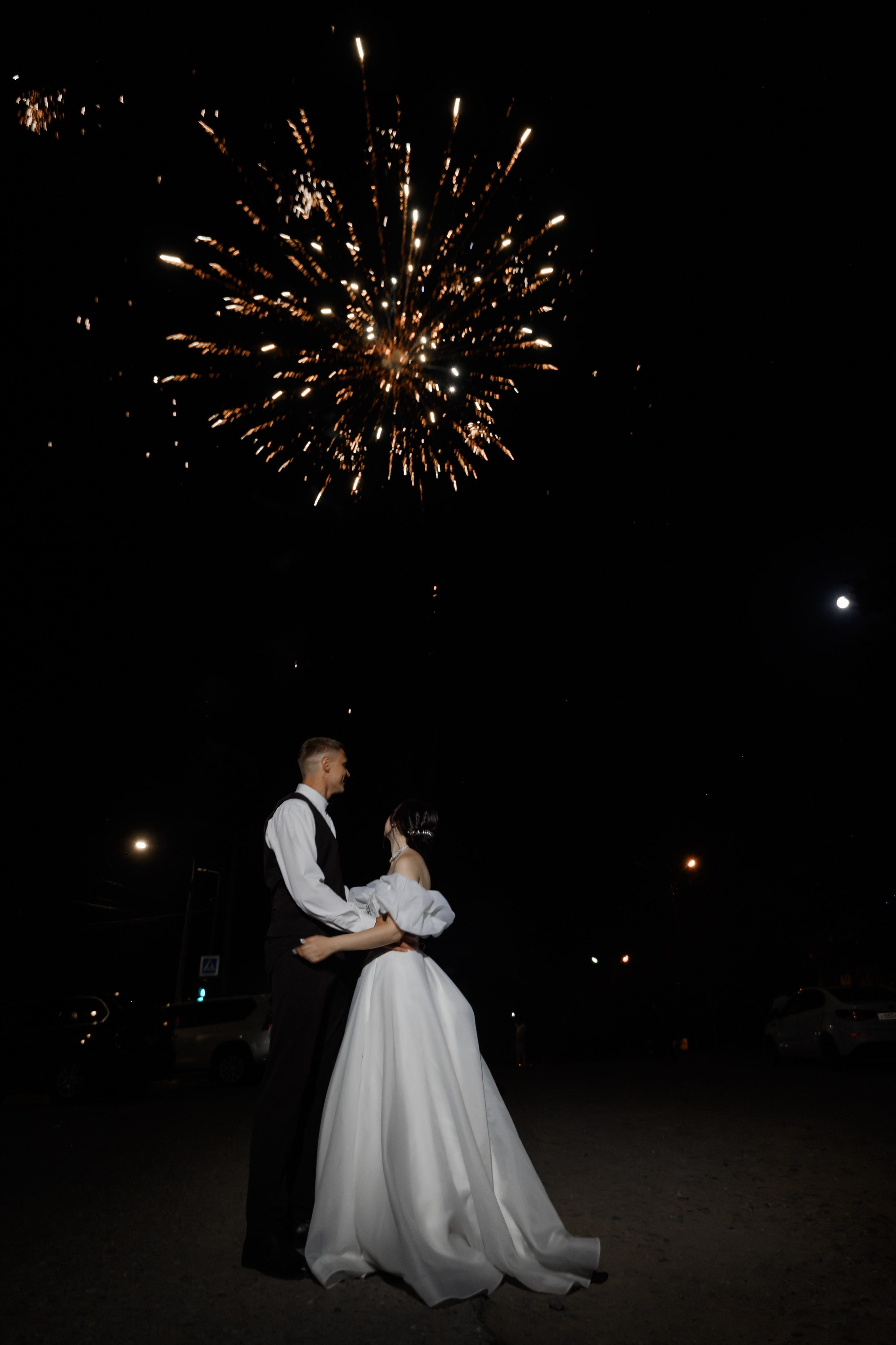 В + В. Свадебный фотограф в г. Астрахань. Так же выезжаю в другие города
